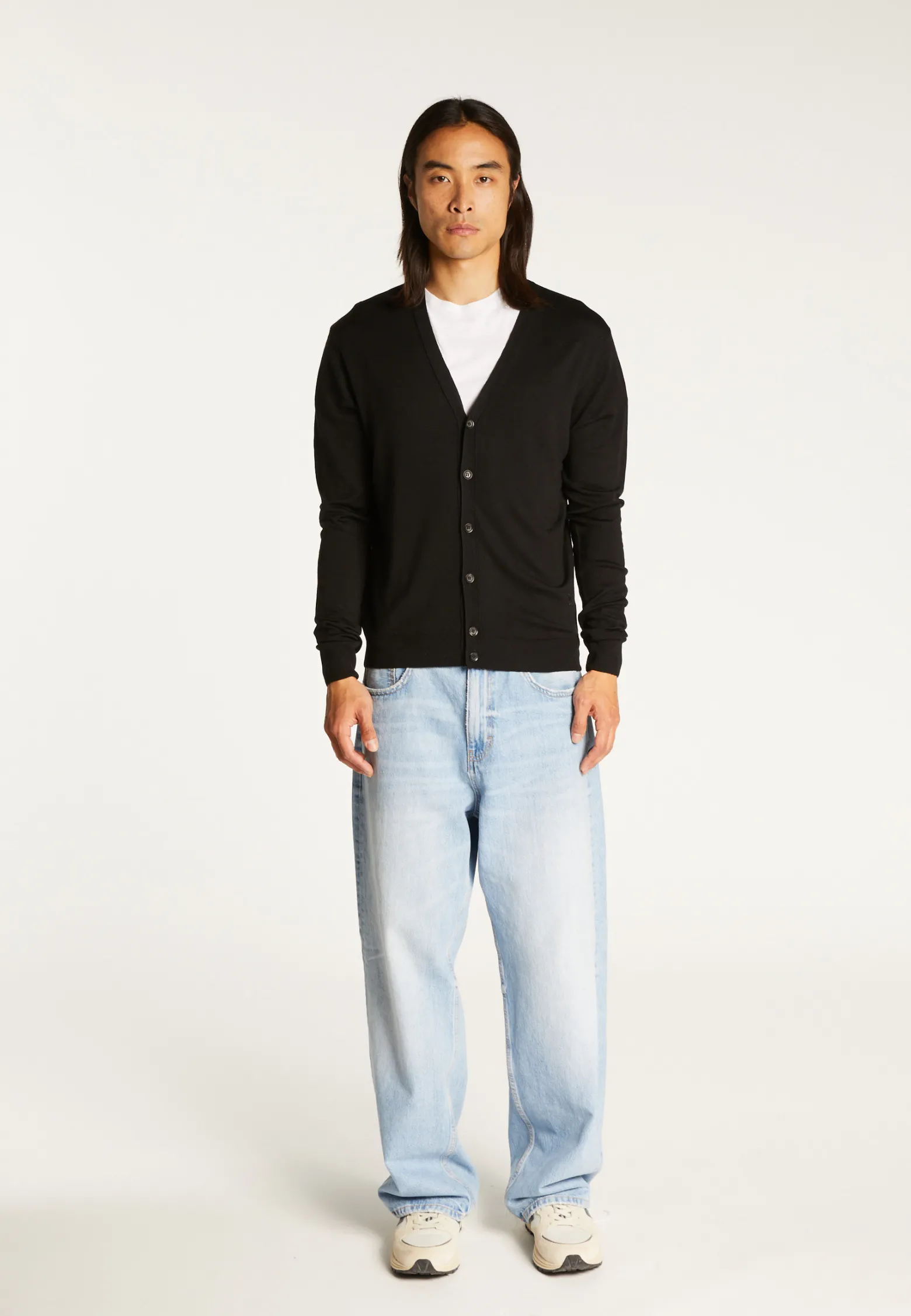 Montagut Buttoned cardigan with logo in merino wool - Etienne