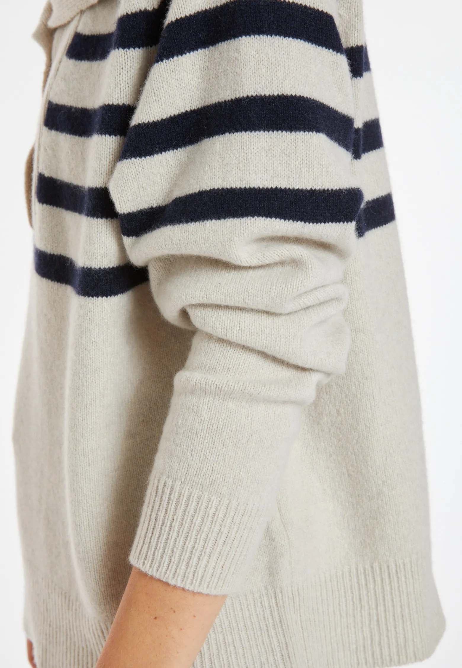 Montagut Cashmere and wool button-down sweater - Carmella