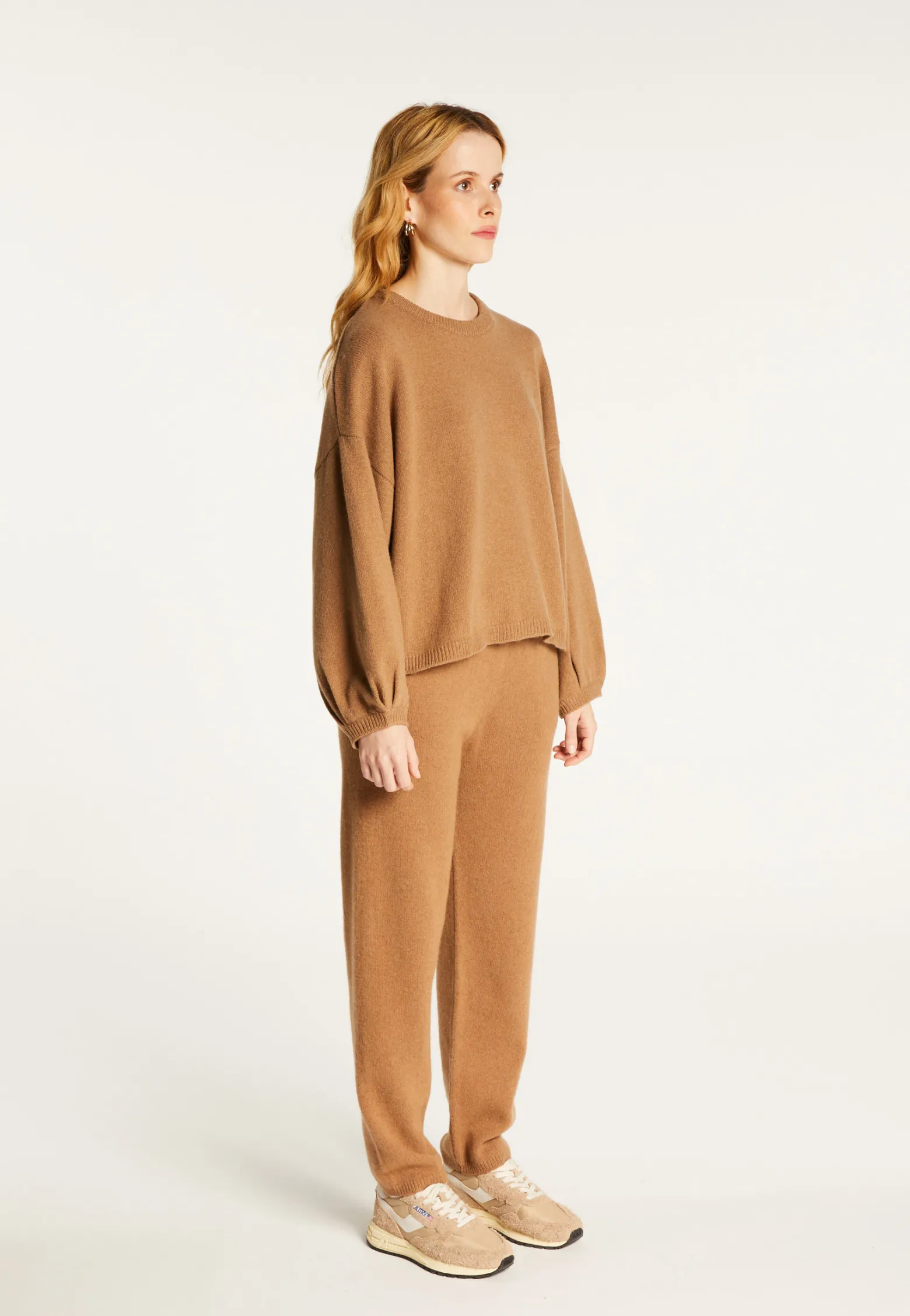 Montagut Cashmere blend round-neck sweater with puff sleeves - Lamaras