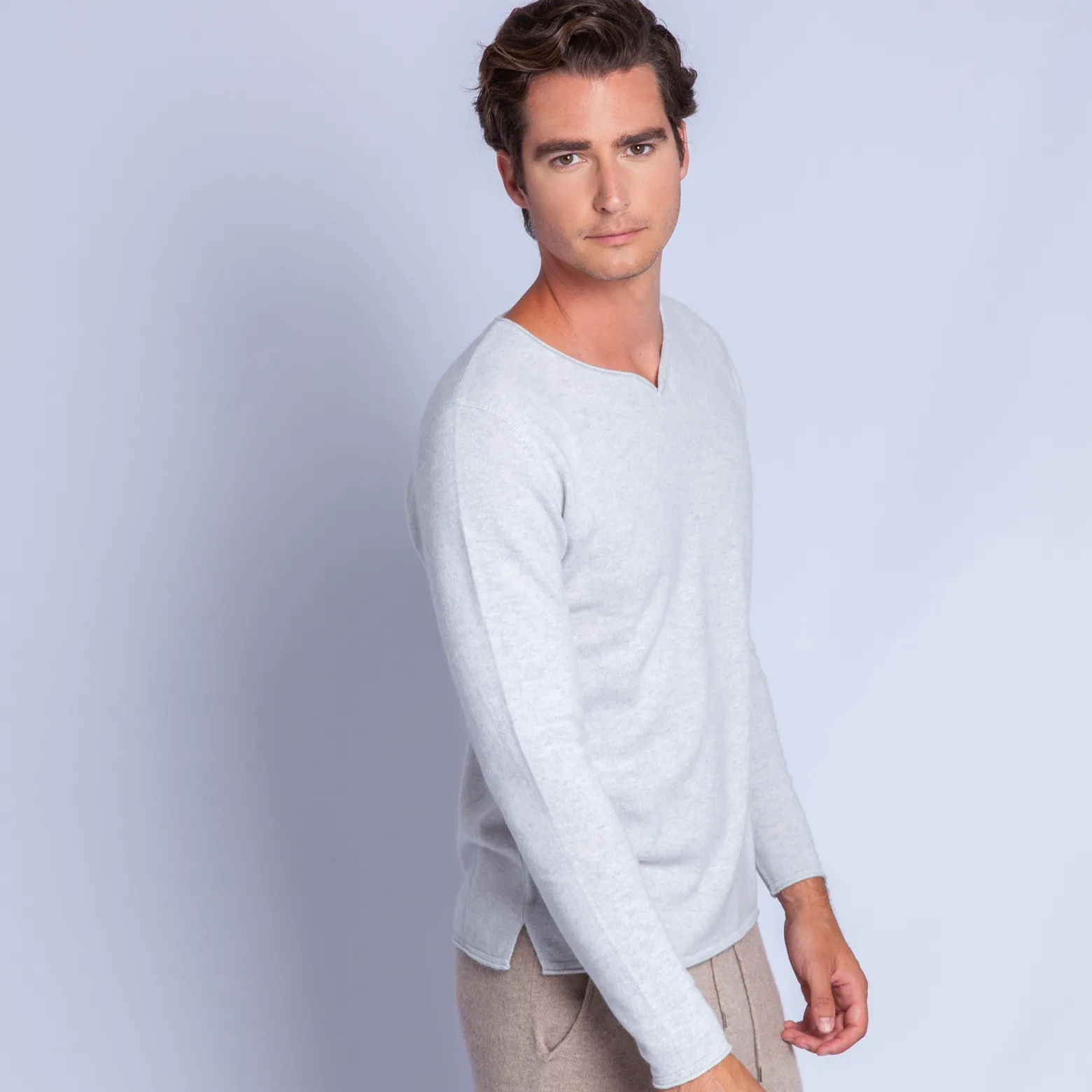 Montagut Cashmere jumper with grandad neckline - Olivier