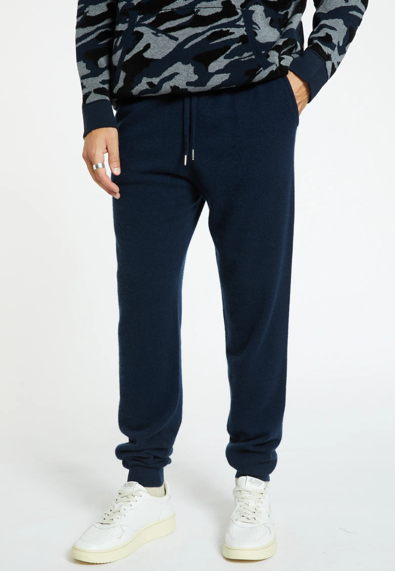 Montagut Cashmere pocket joggers - Emery