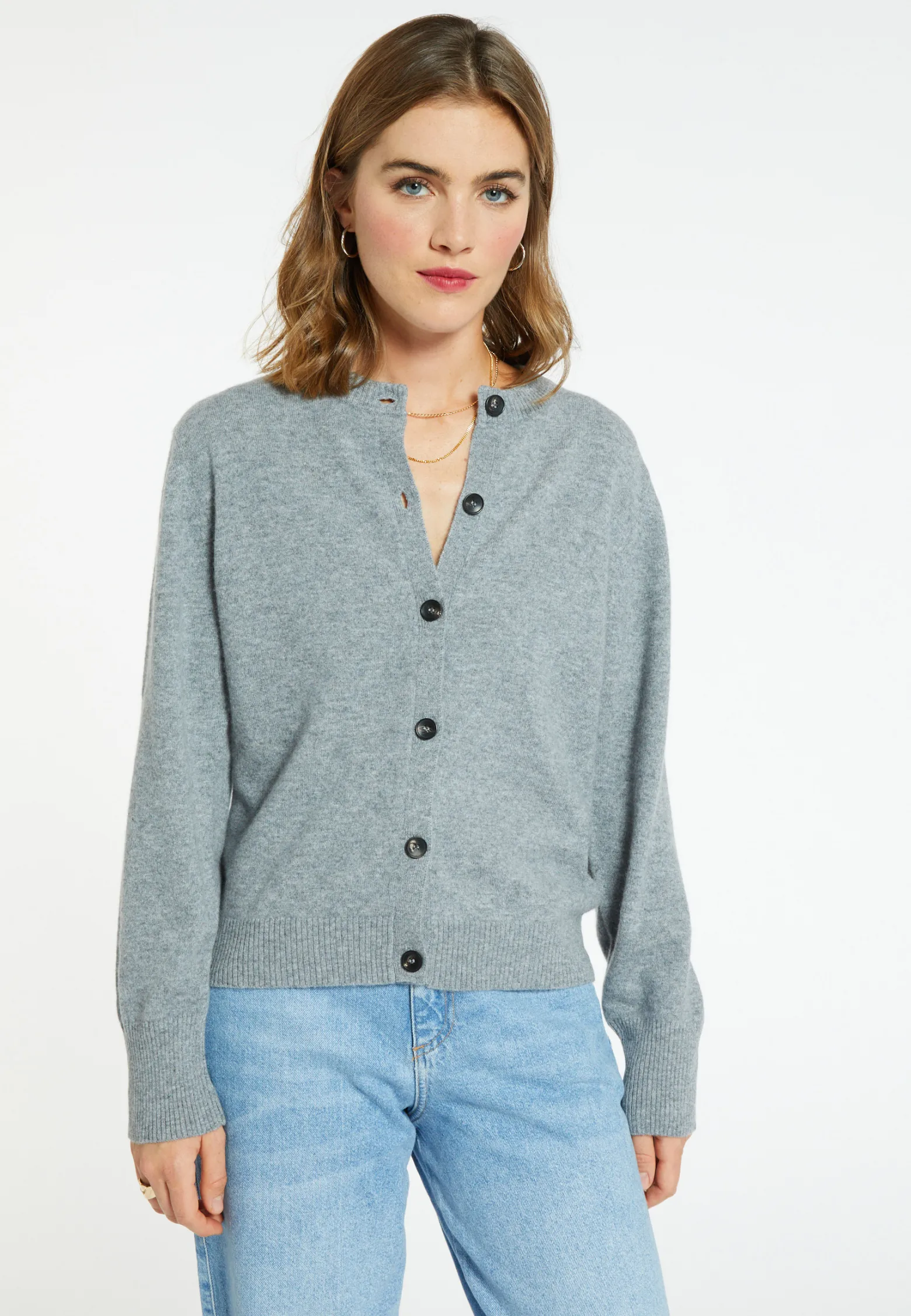 Montagut Cashmere round neck buttoned cardigan - Ari