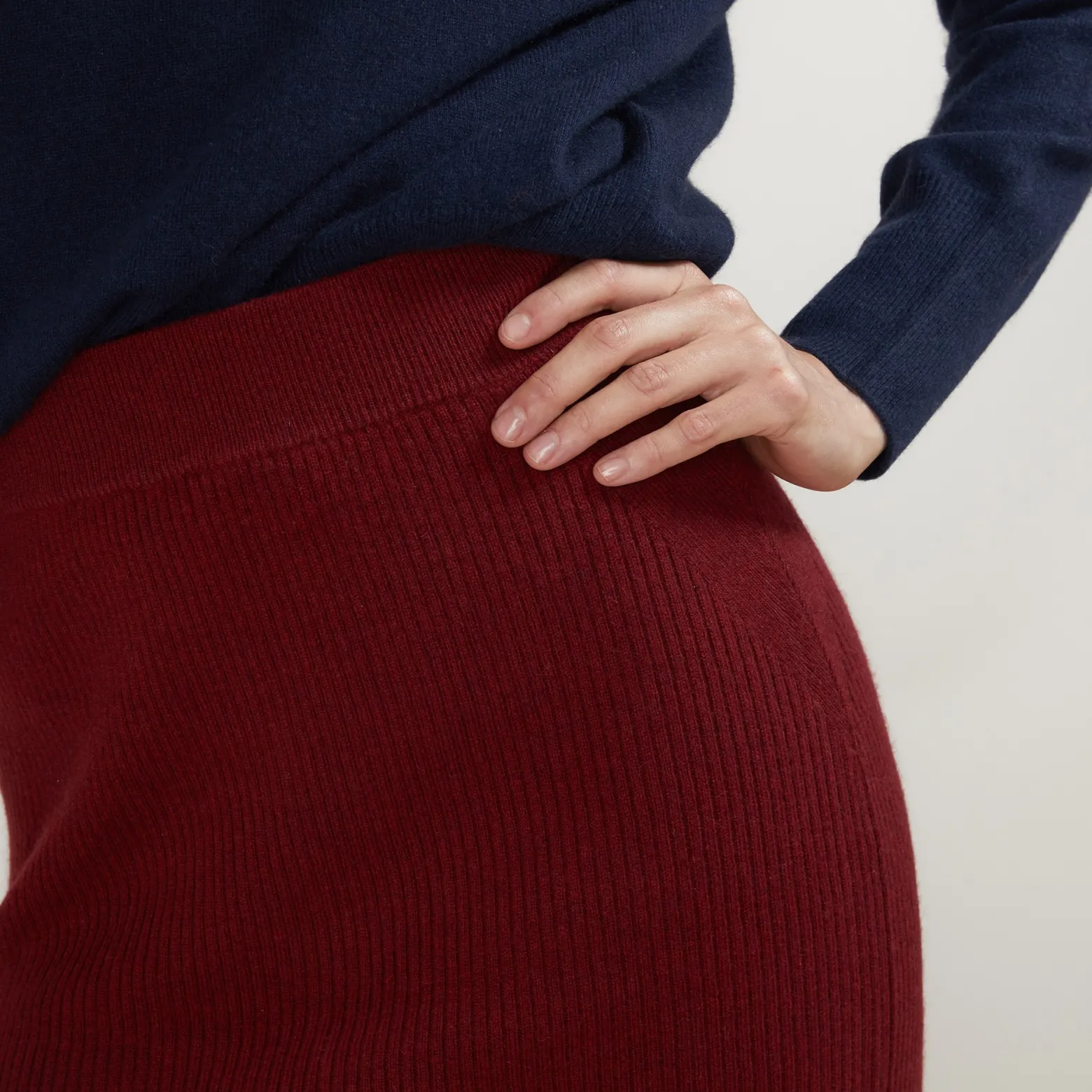 Montagut Cashmere slit straight skirt - Grenade