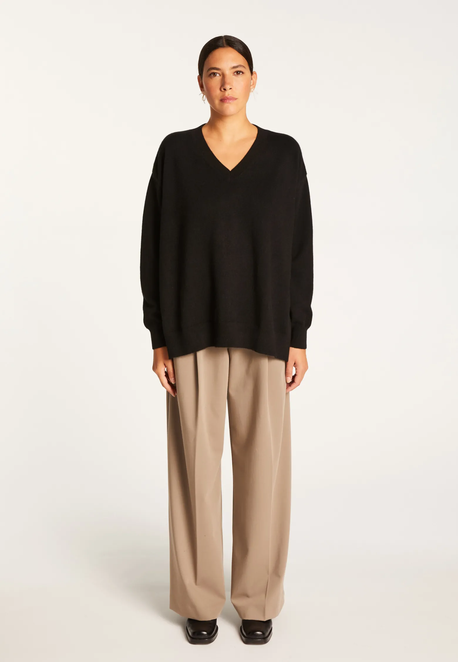 Montagut Cashmere slit sweater - Alienor