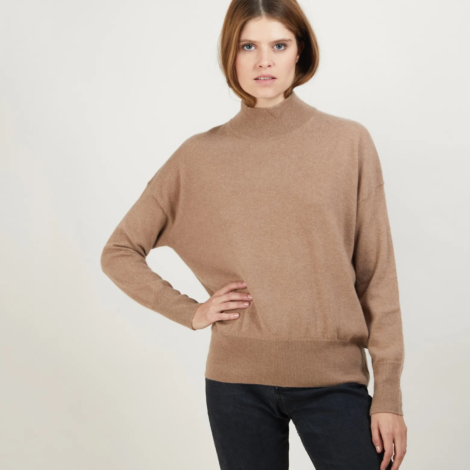 Montagut Cashmere sweater with high neck - Bassa