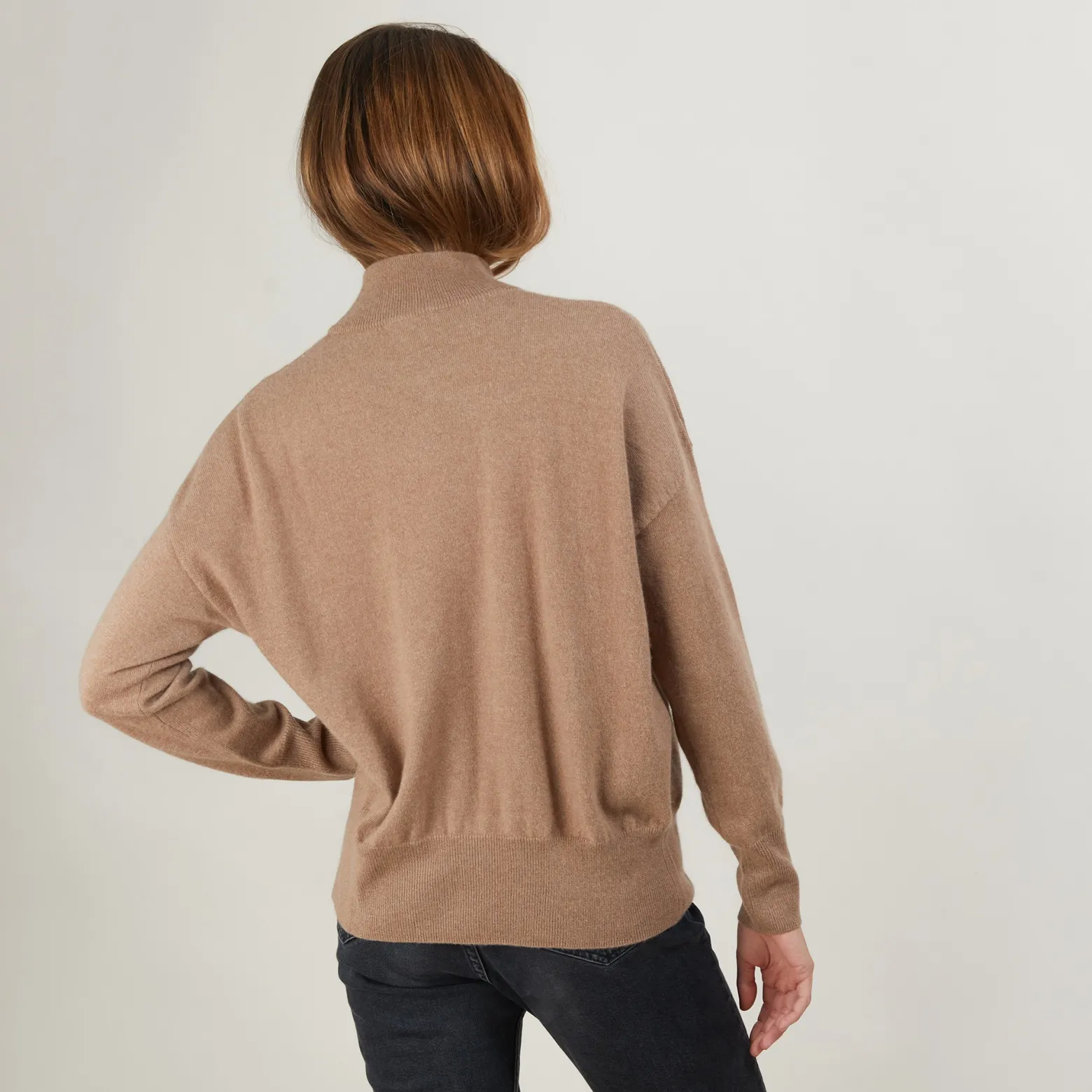 Montagut Cashmere sweater with high neck - Bassa