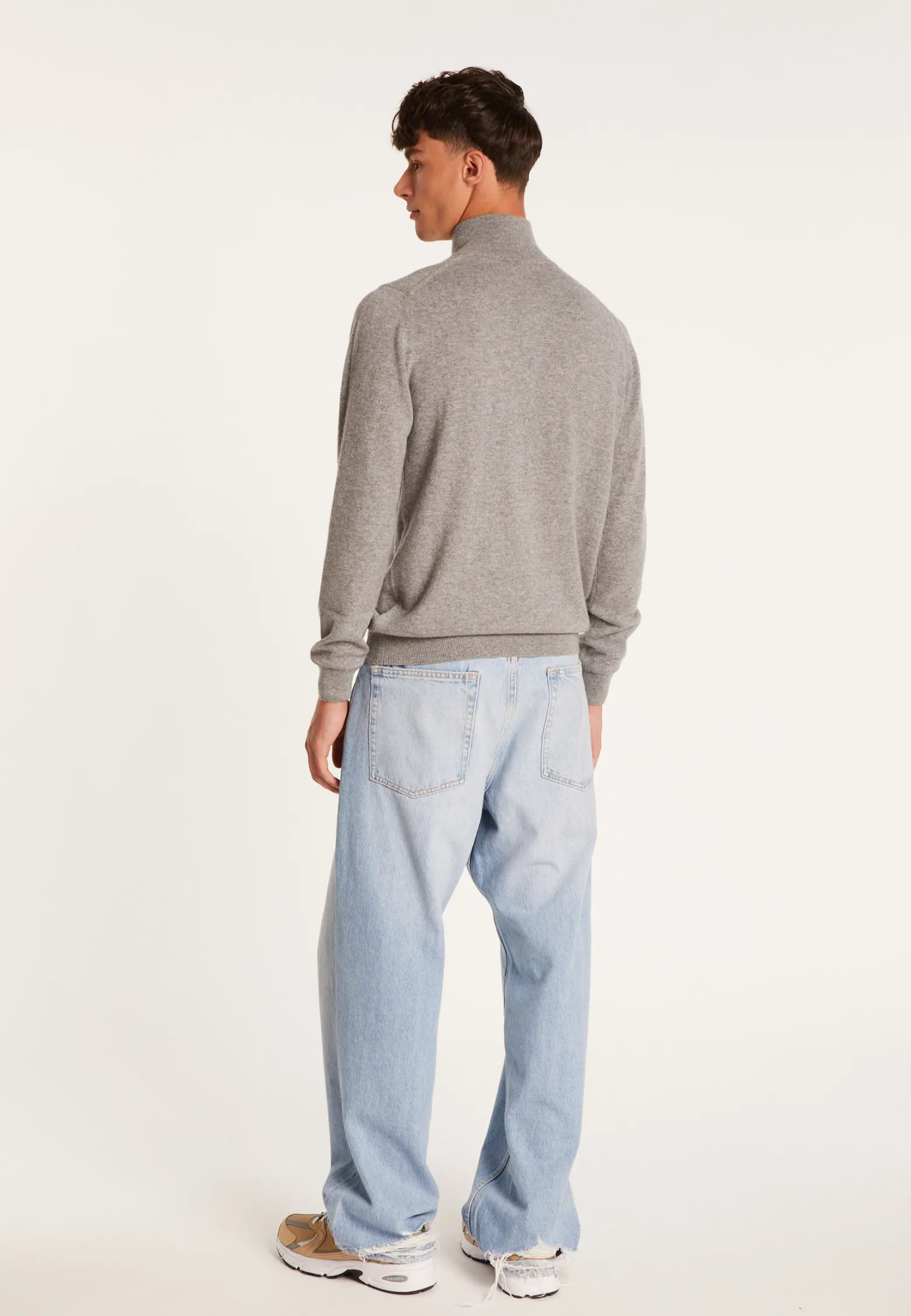 Montagut Cashmere sweater with trucker collar - Emile