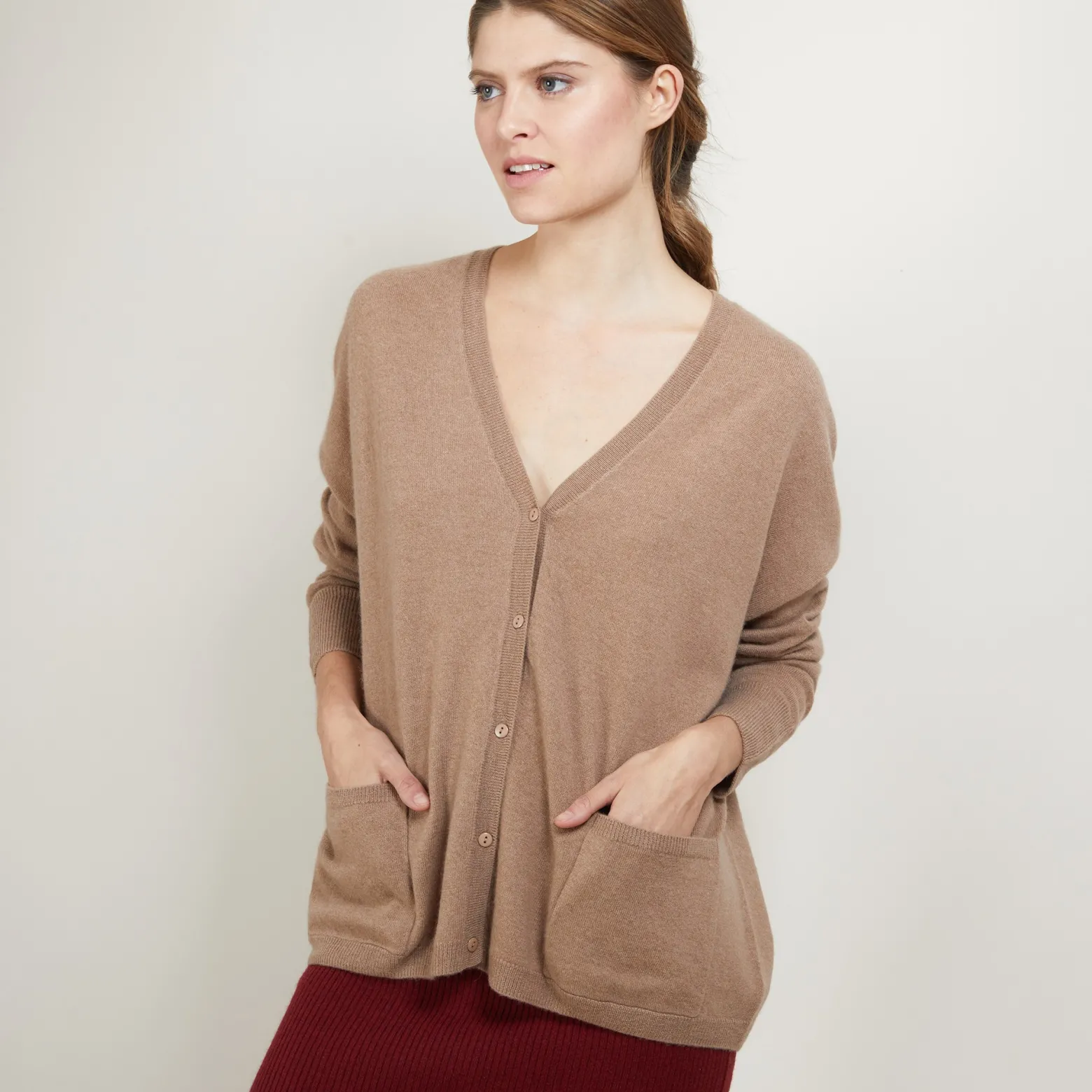 Montagut Cashmere V-neck cardigan - Brune