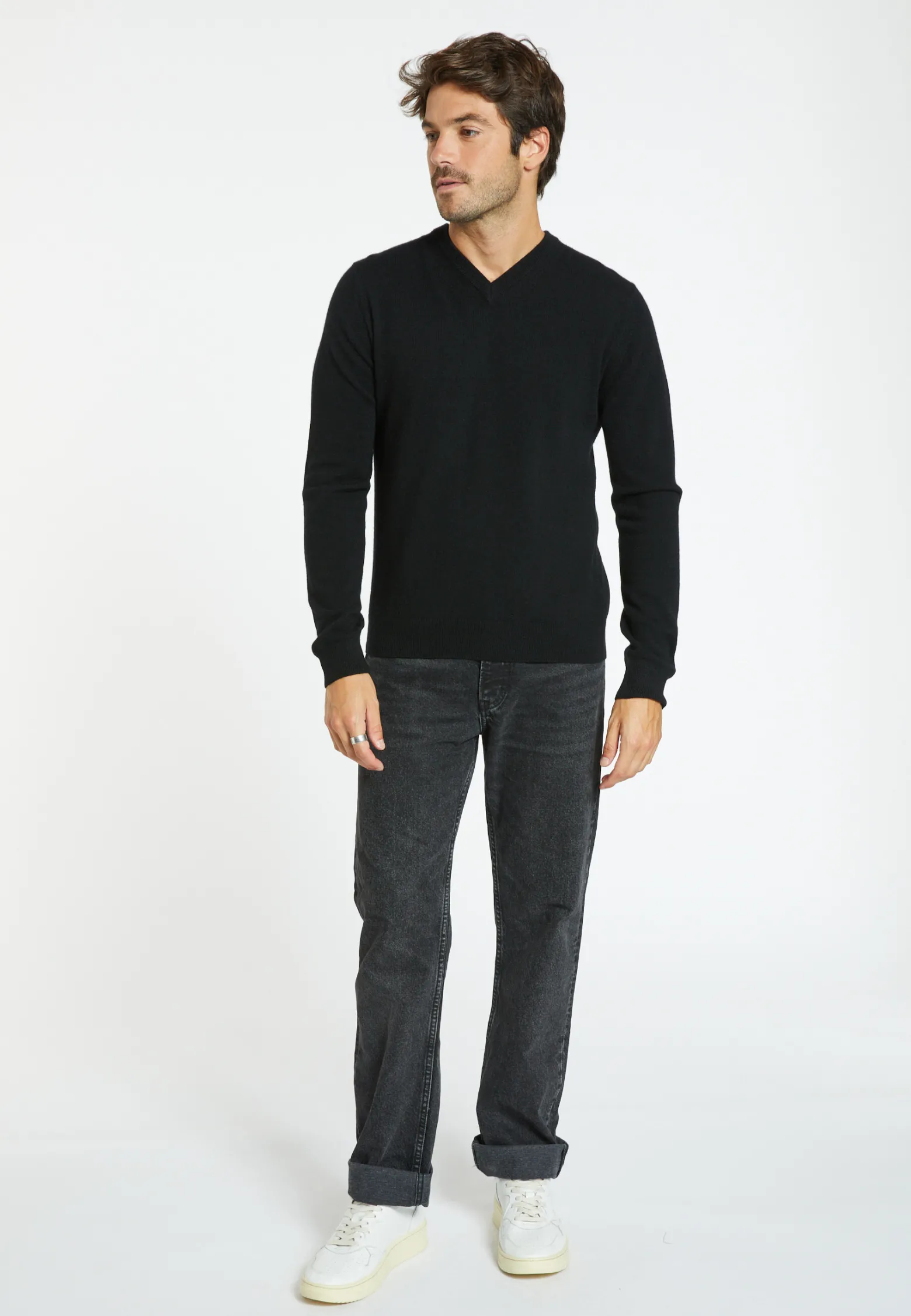 Montagut Cashmere V-neck sweater - Evann