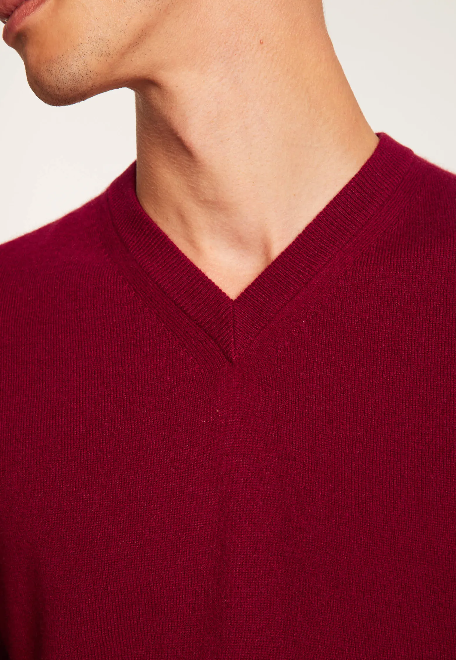 Montagut Cashmere V-neck sweater - Evann