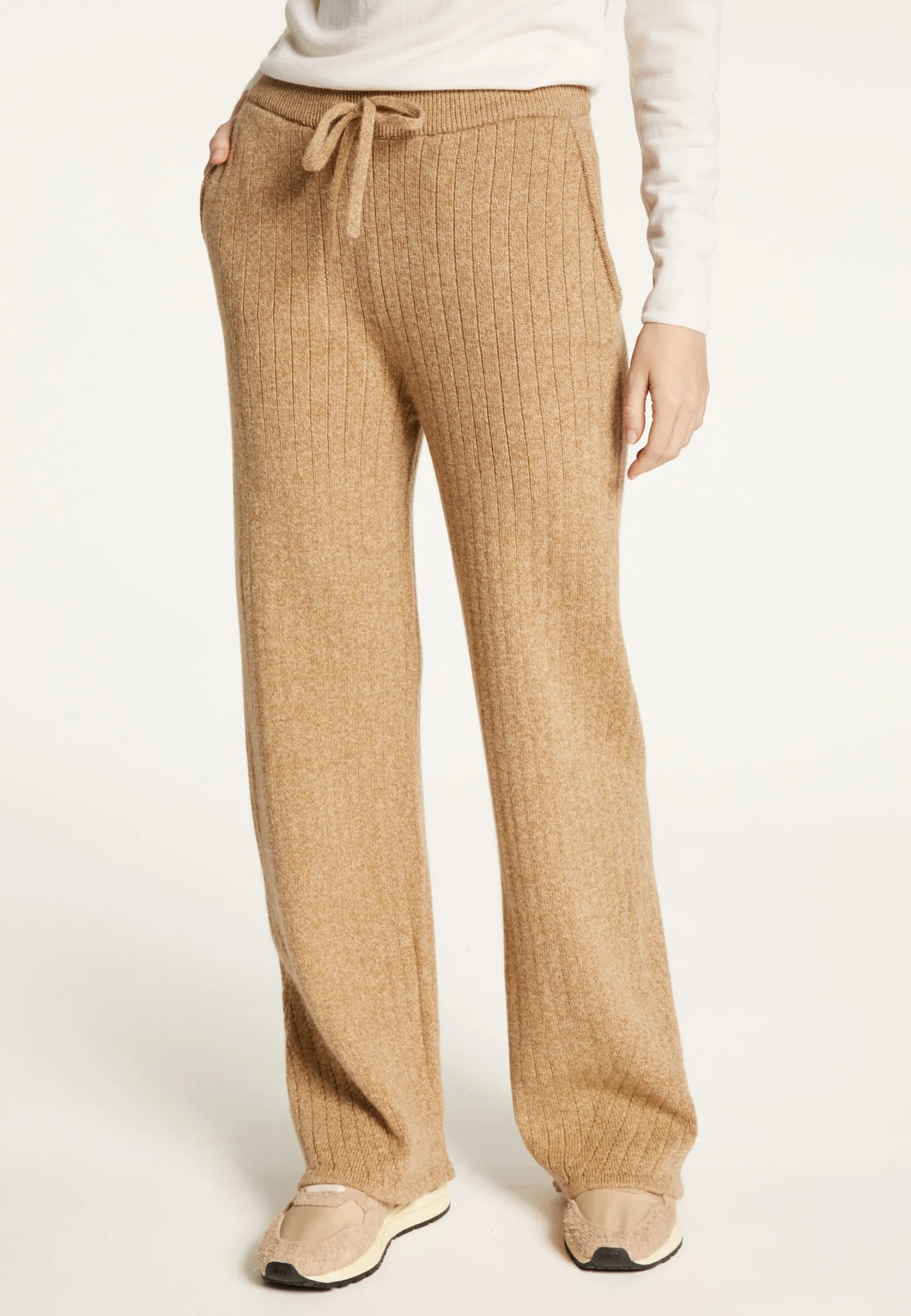 Montagut Cropped wool and cashmere turtleneck sweater - Galya