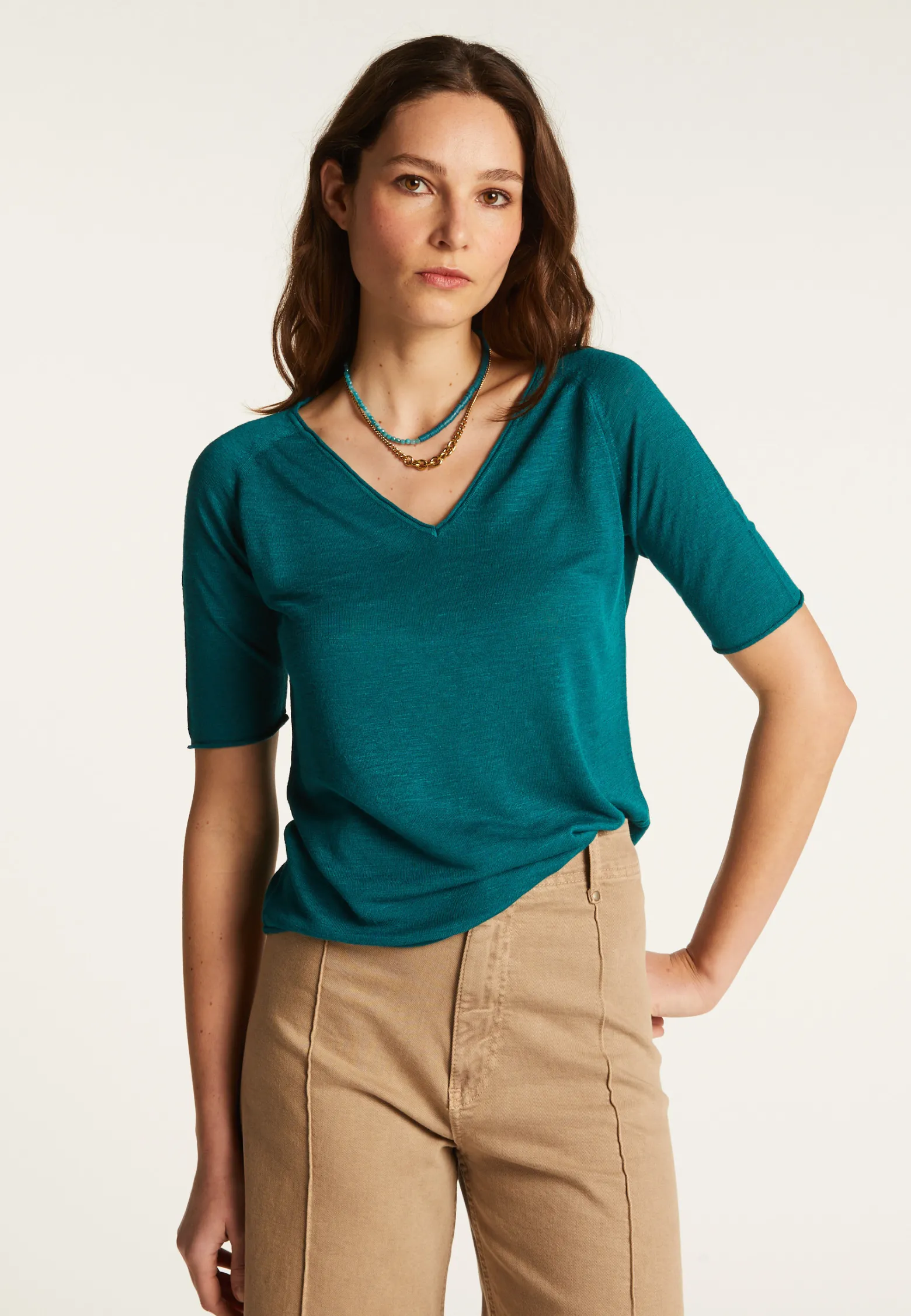 Montagut Flamed linen V-neck t-shirt - Bonbon