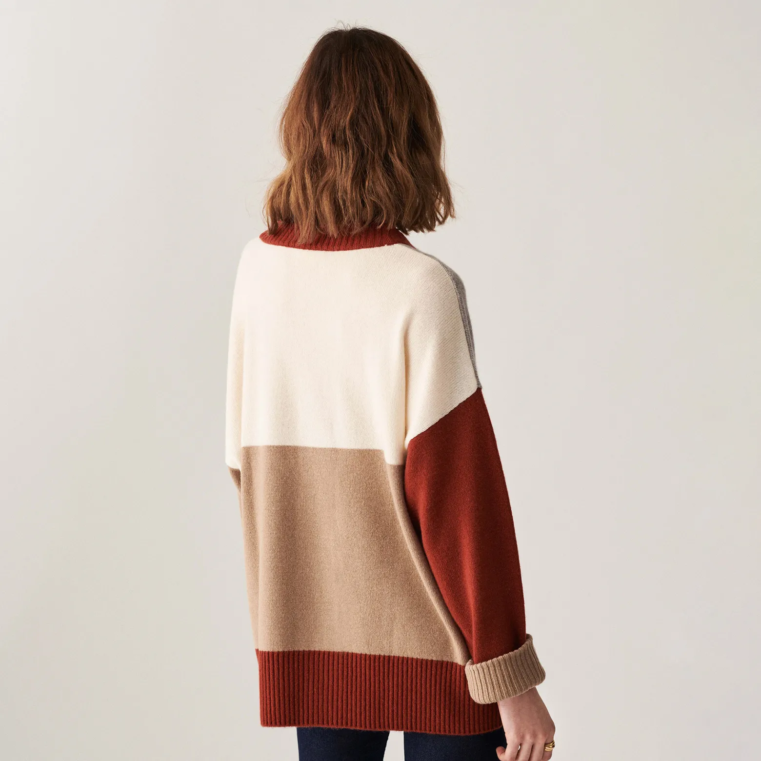 Montagut Long buttoned cashmere cardigan - Delia