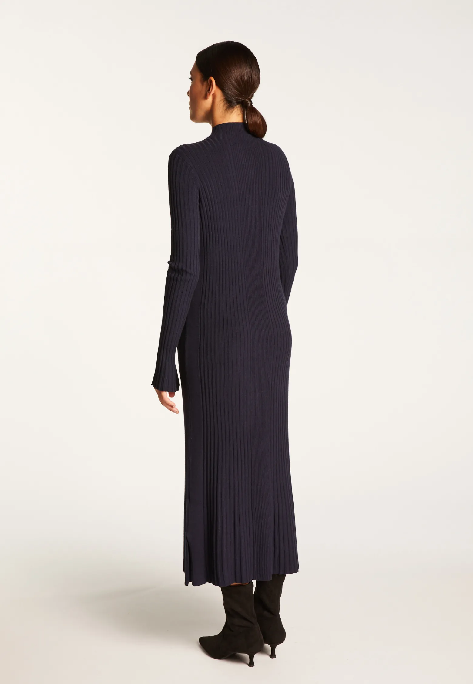 Montagut Long dress in wool blend - Renata