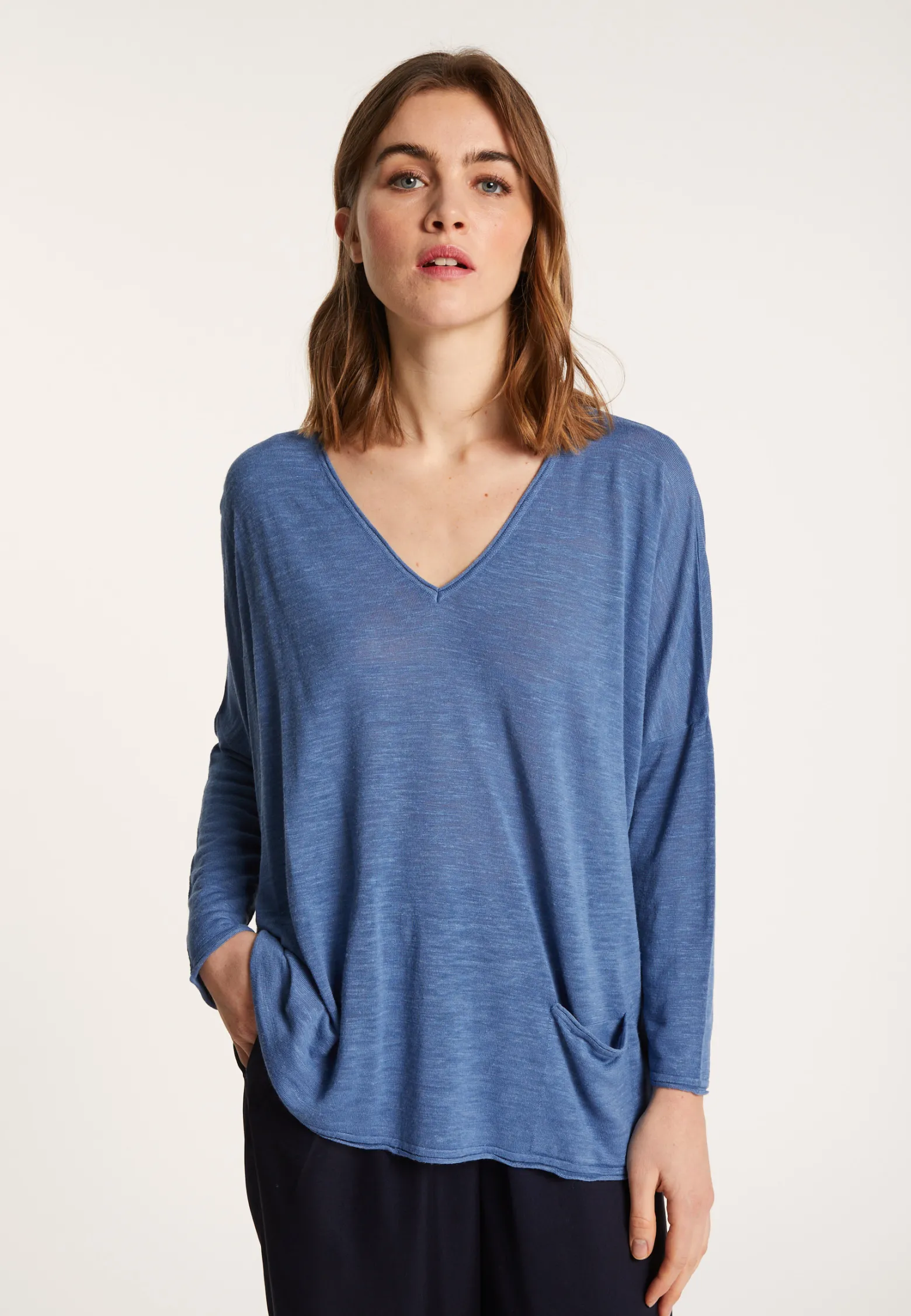 Montagut Long Sleeve V-neck T-shirt - Balou