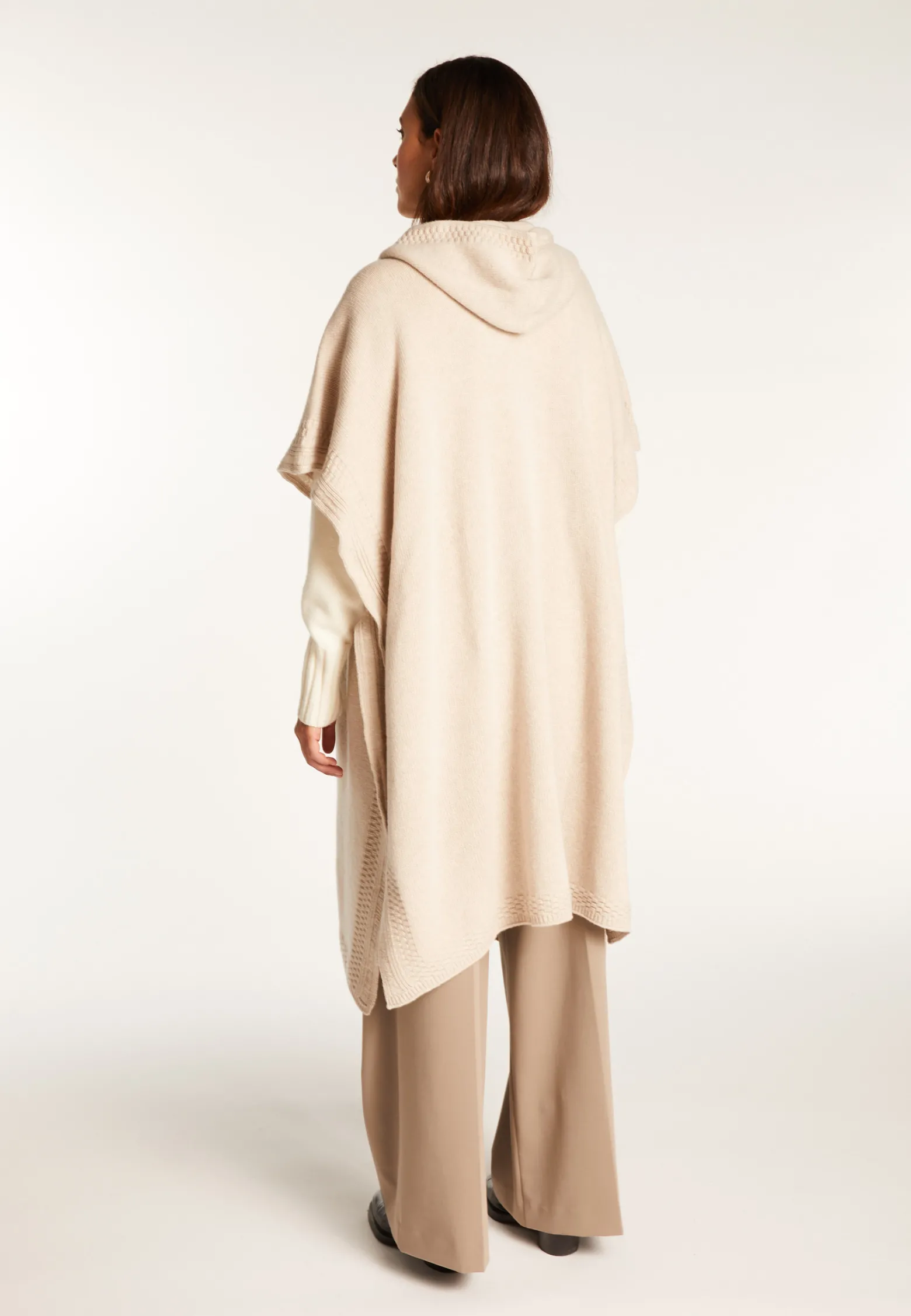 Montagut Long sleeveless tunic - Venus