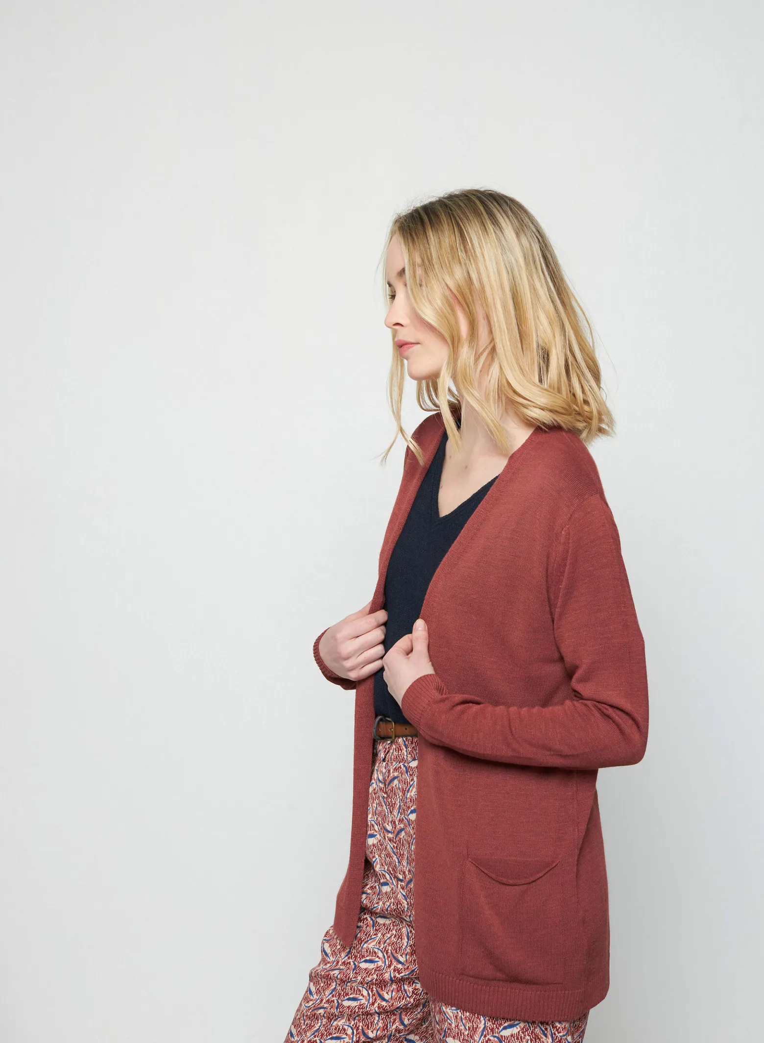 Montagut Long vest with pockets in flamed linen - Tabata