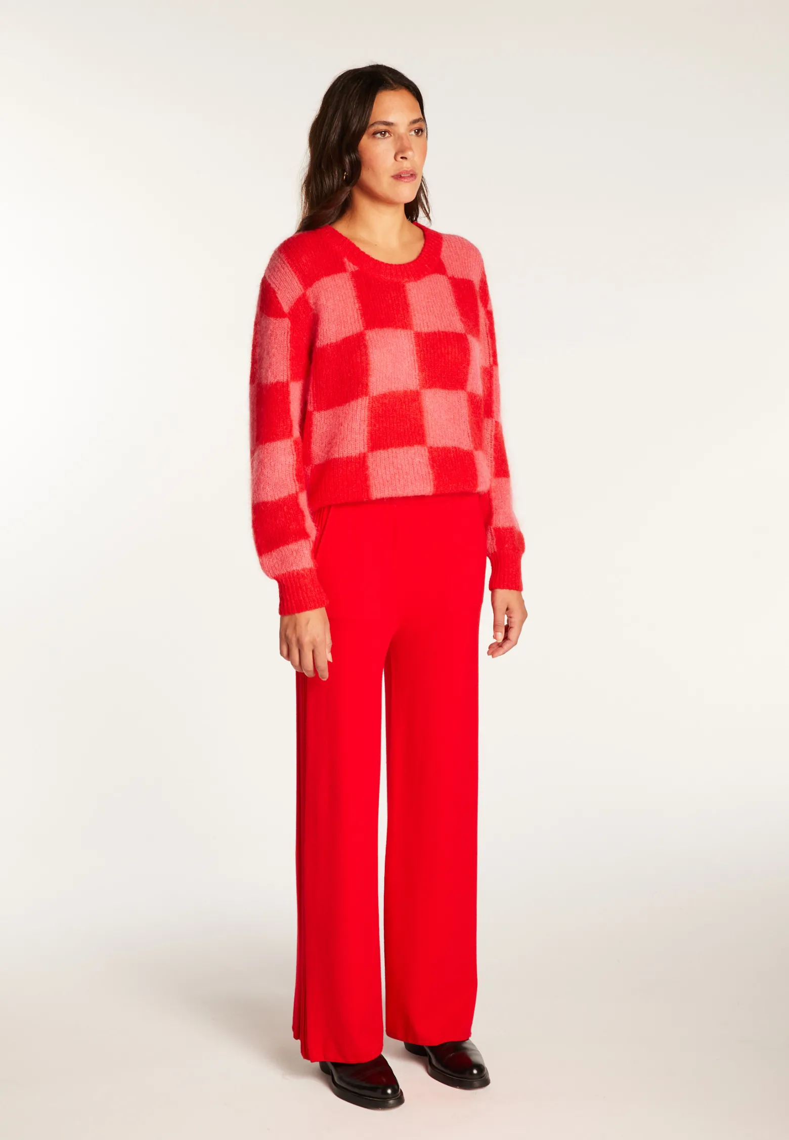 Montagut Loose round neck sweater in mohair - Rozana