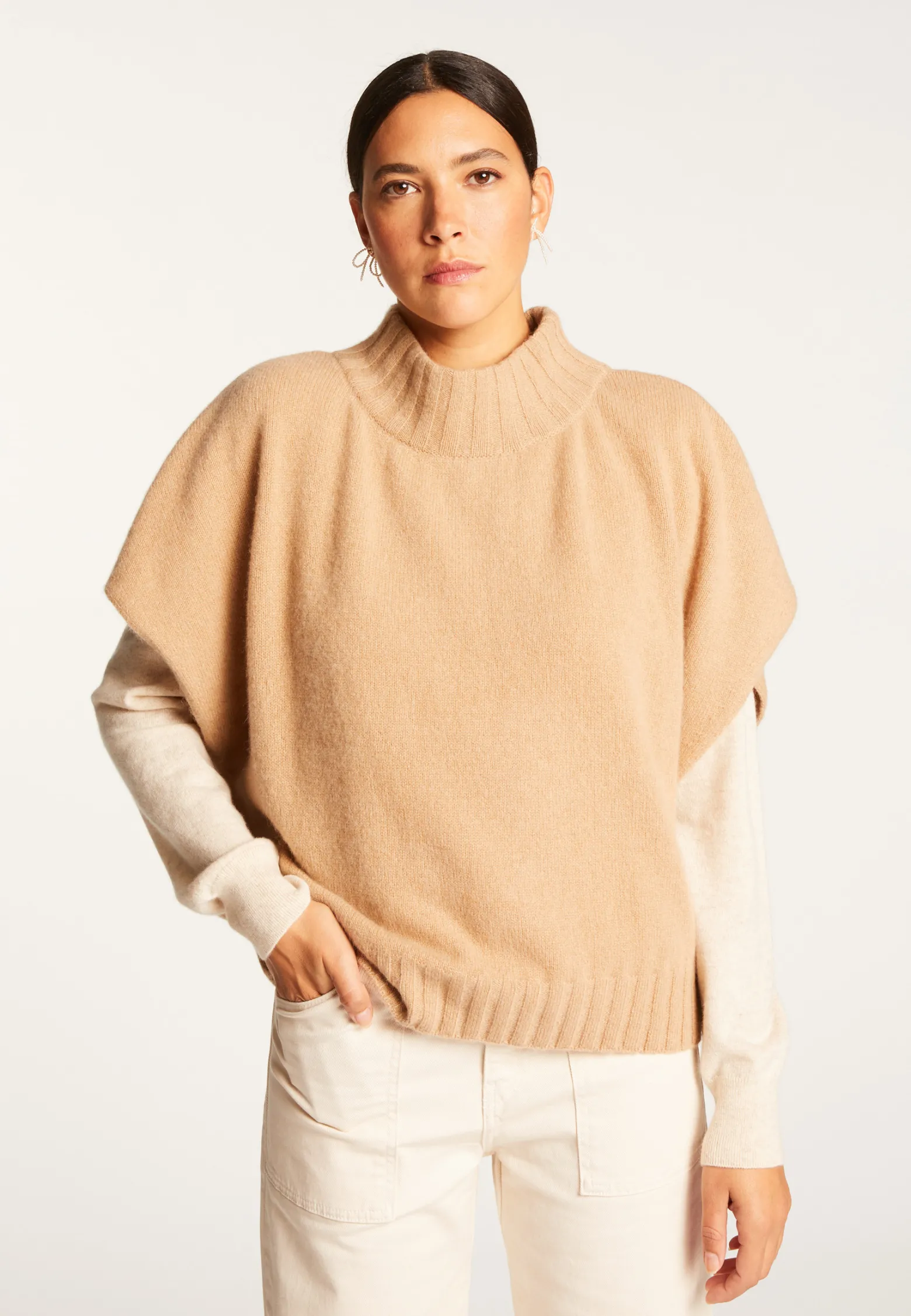 Montagut Loose-fit short-sleeved cashmere sweater - Virginia
