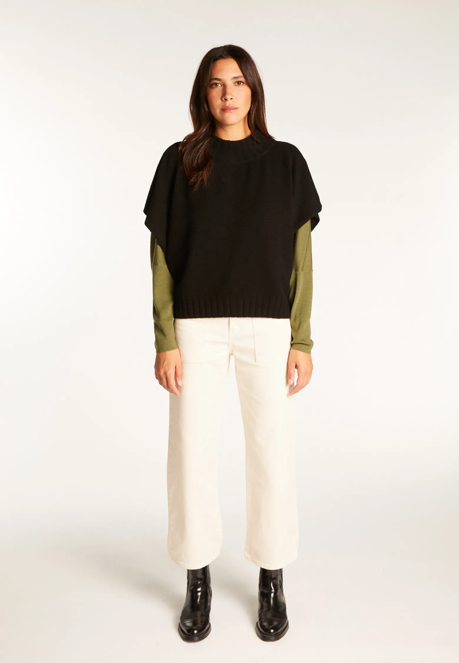 Montagut Loose-fit short-sleeved cashmere sweater - Virginia