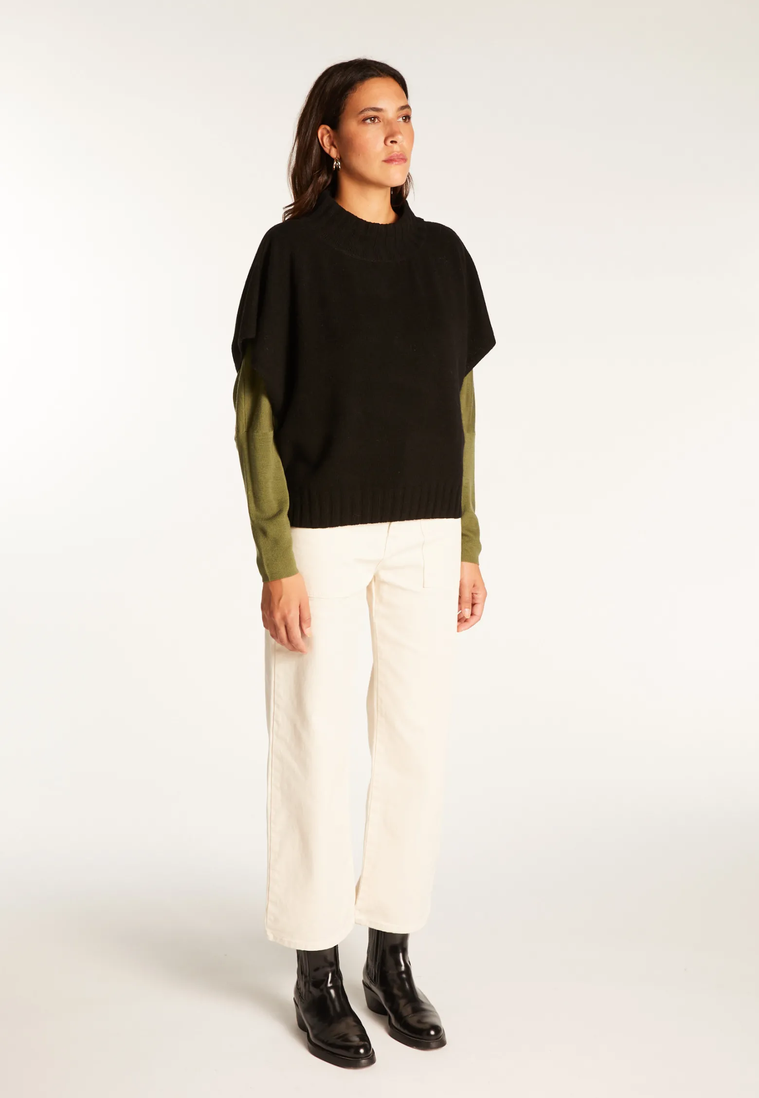 Montagut Loose-fit short-sleeved cashmere sweater - Virginia