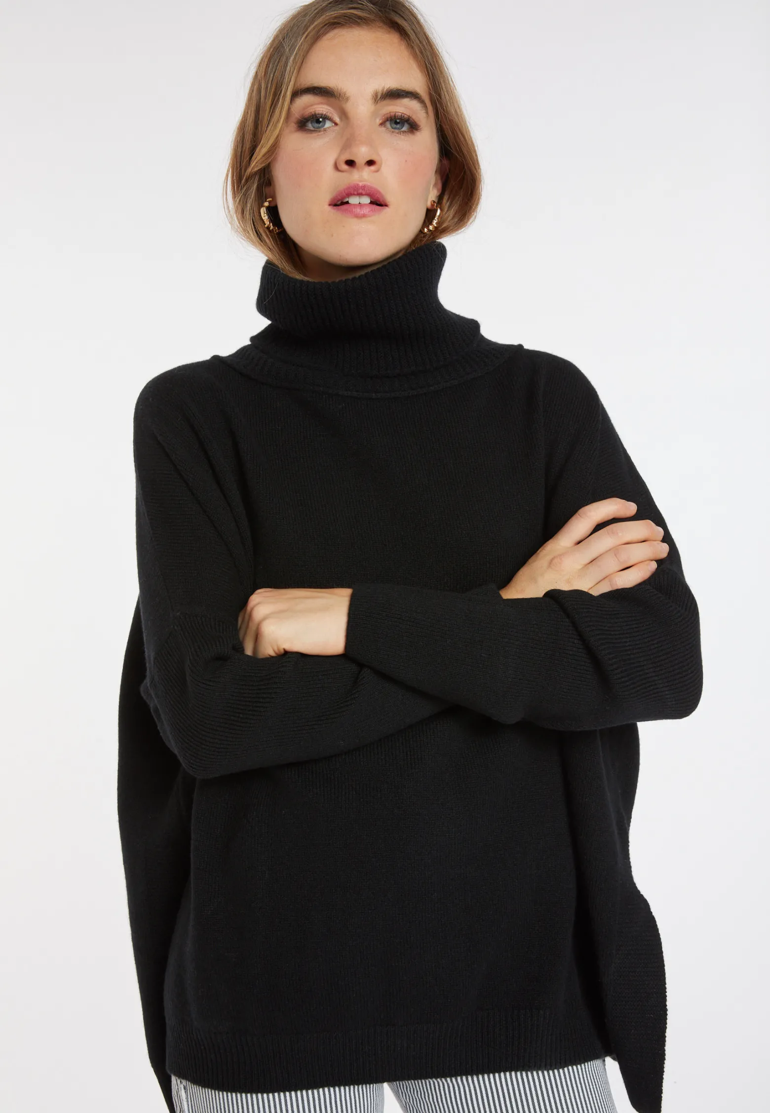 Montagut Loose-fitting turtleneck sweater in wool and cashmere - Clara