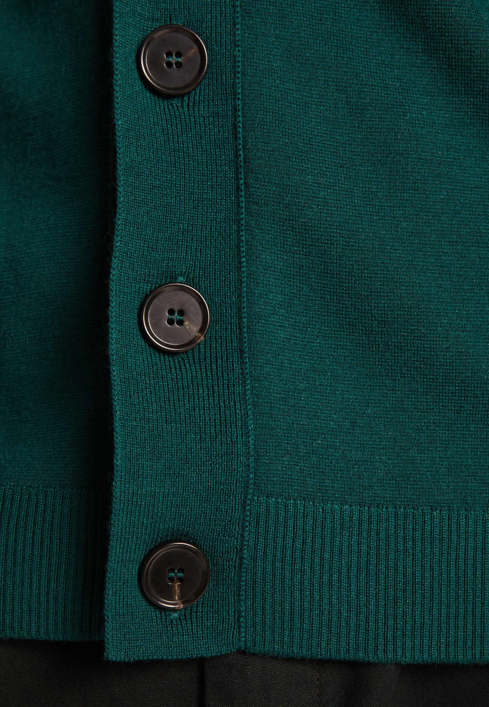 Montagut Merino wool buttoned vest - Ezra