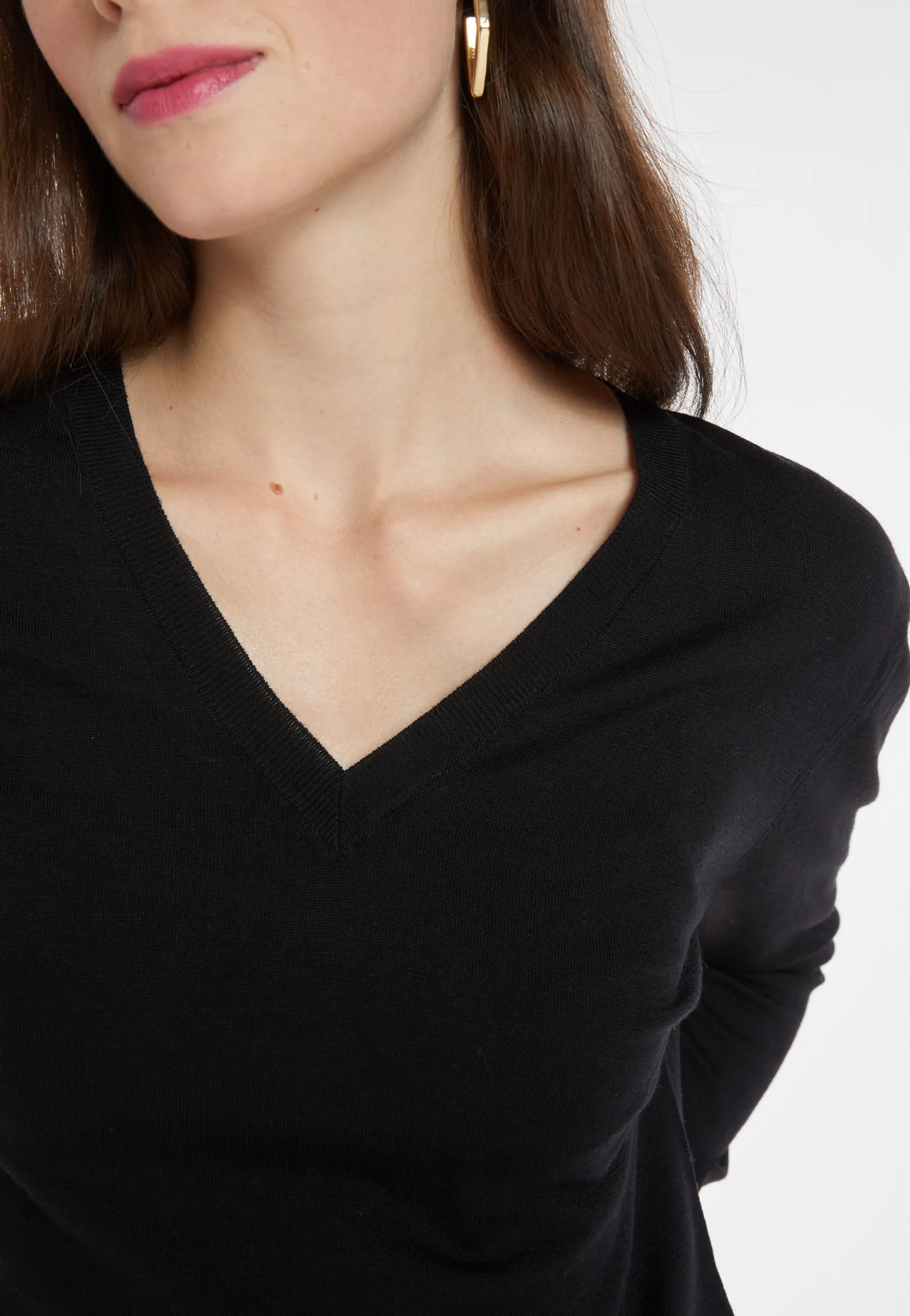 Montagut Merino wool V-neck sweater - Arya