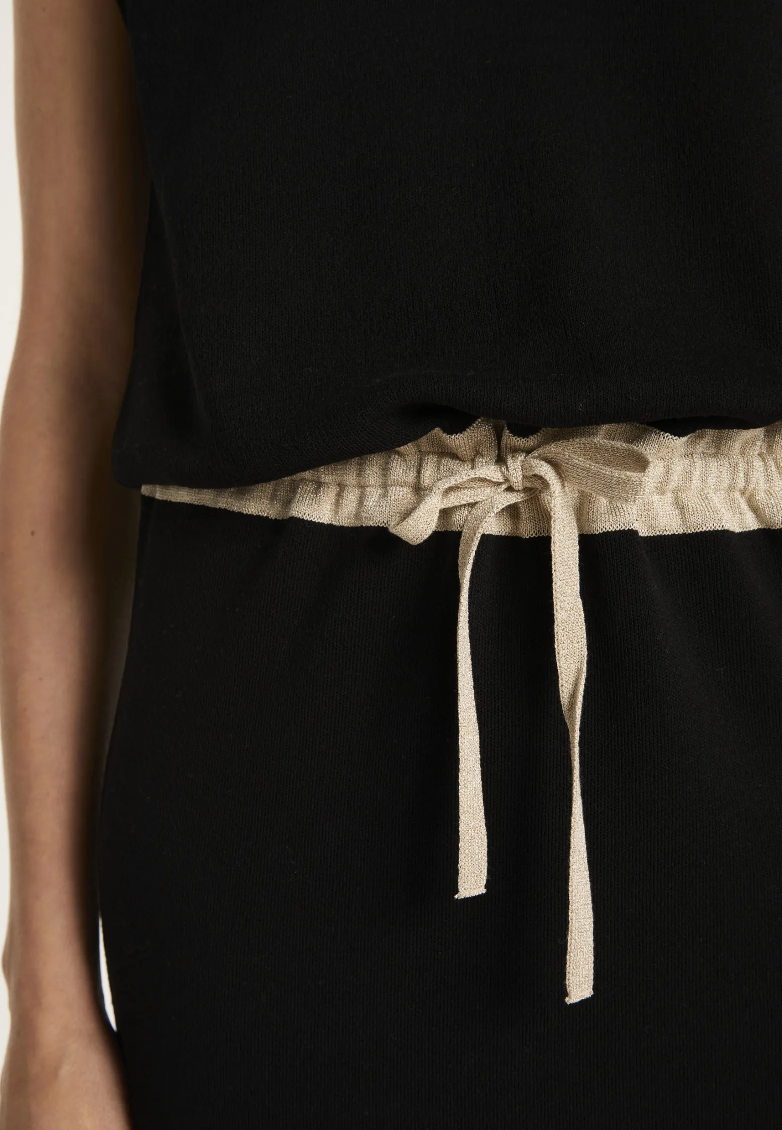Montagut Mid-length belted dress - MEILI