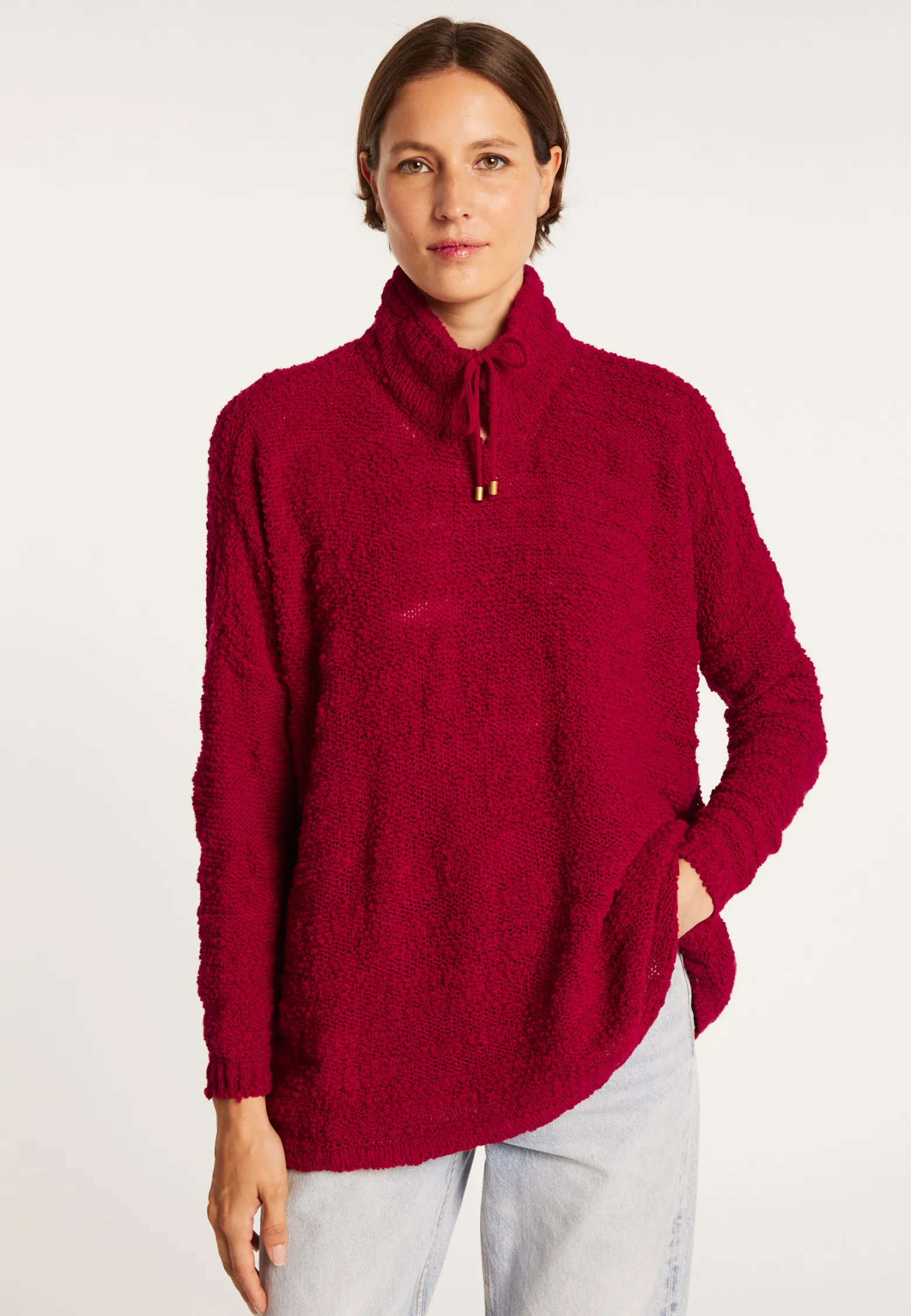 Montagut Oversized jumper with lacing - Semya