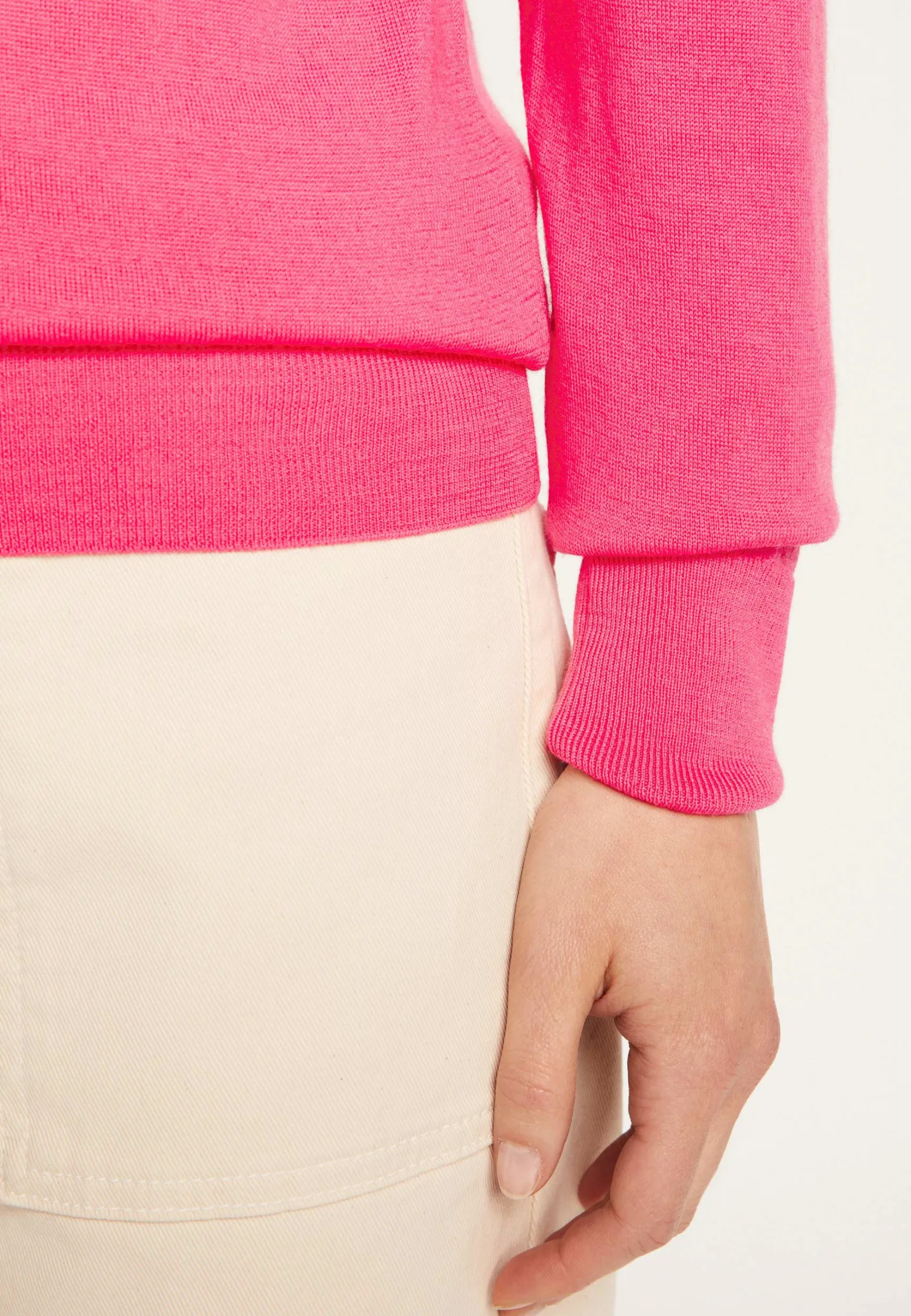 Montagut Round neck merino wool sweater - Asena