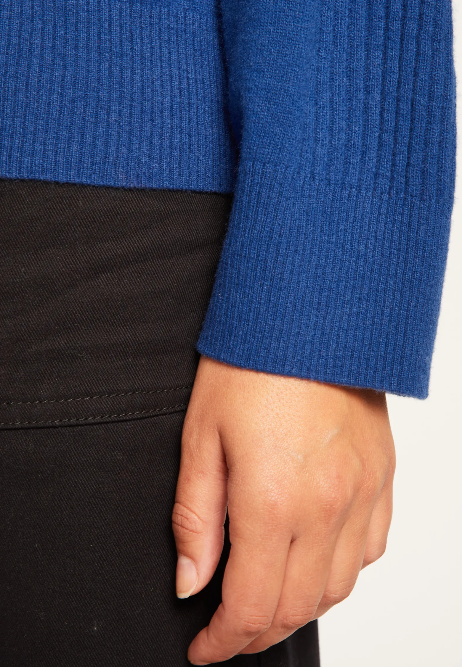 Montagut Round neck sweater in merino wool - Rosalie