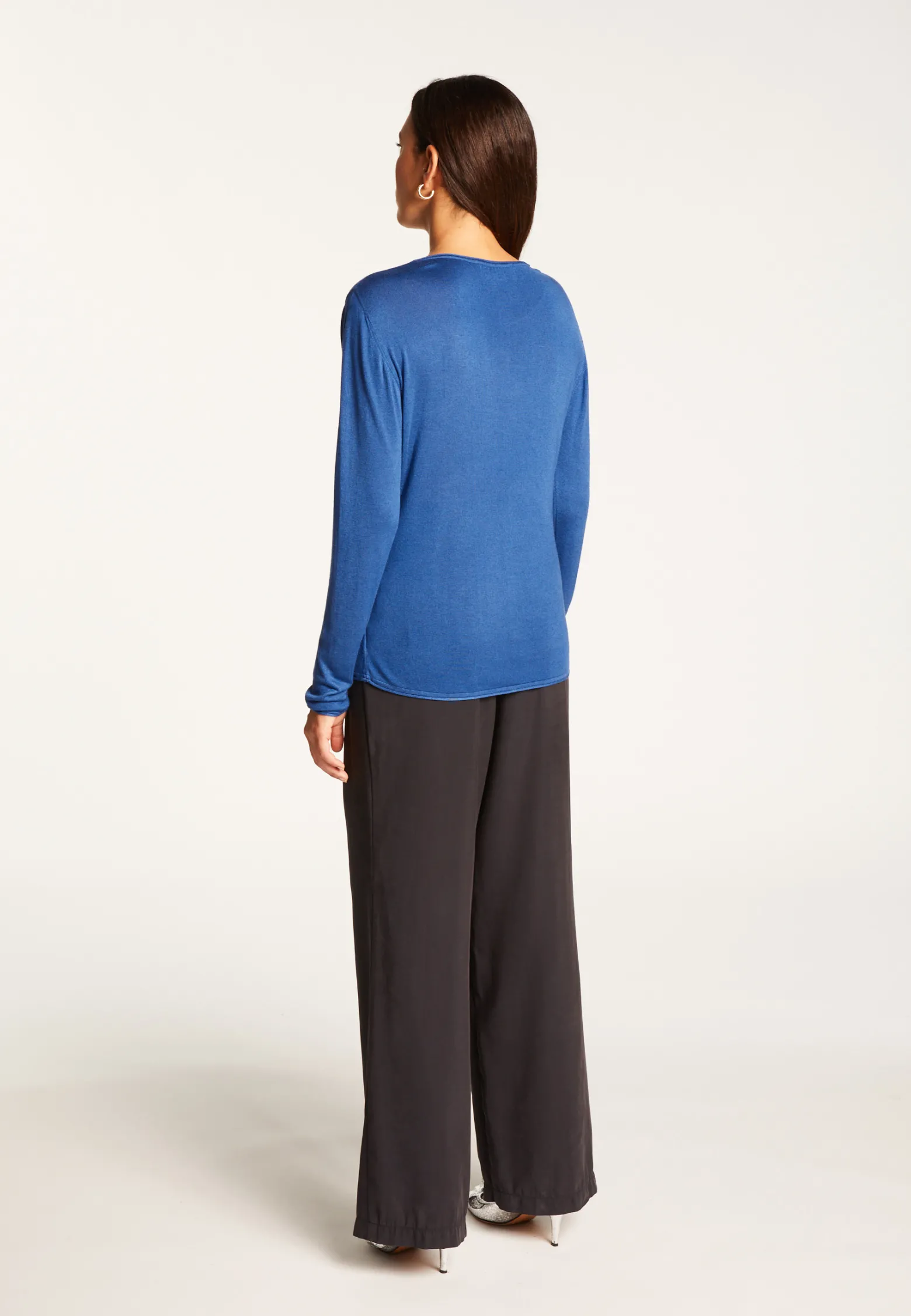 Montagut Round neck T-shirt in bamboo cashmere fiber - Aemilia