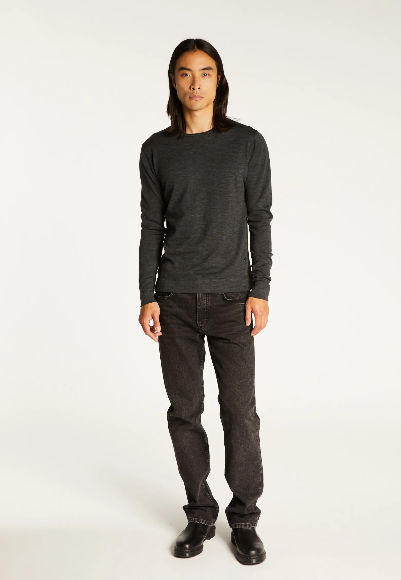 Montagut Round-neck merino wool sweater with rolled finishes - Rythme