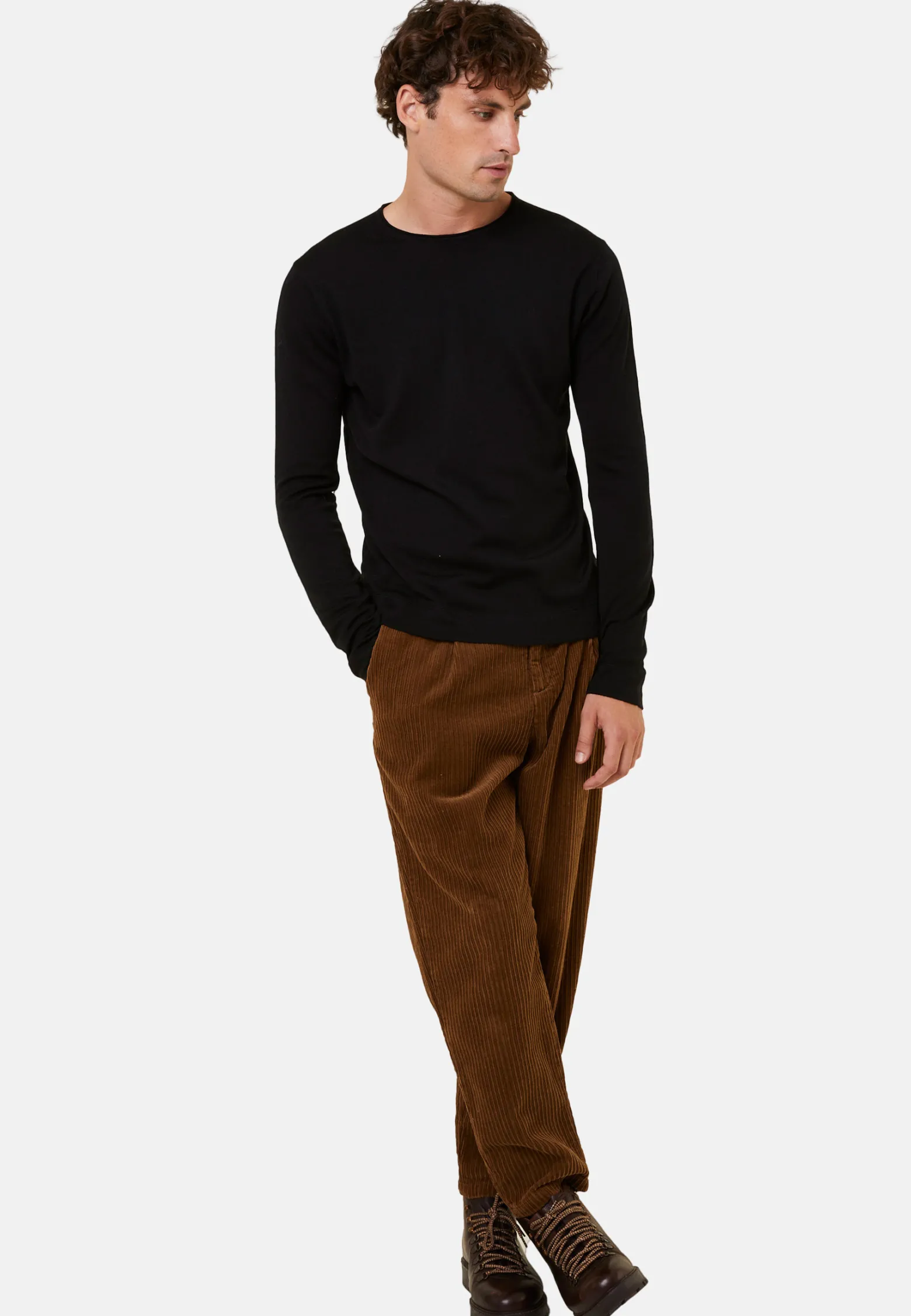 Montagut Round-neck merino wool sweater with rolled finishes - Rythme