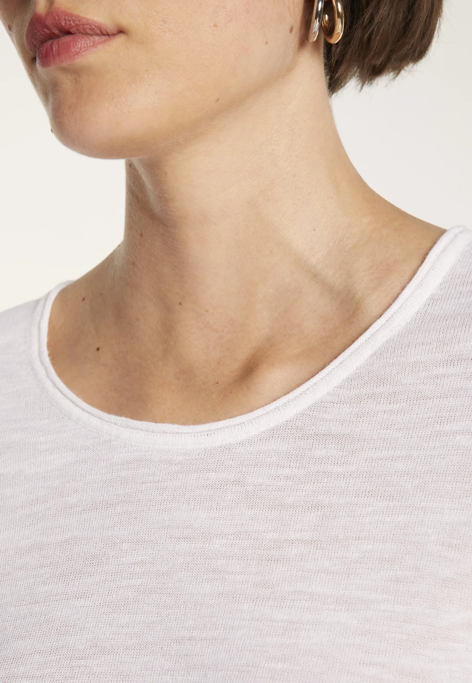 Montagut Round-neck T-shirt with elbow-length sleeves - MADY