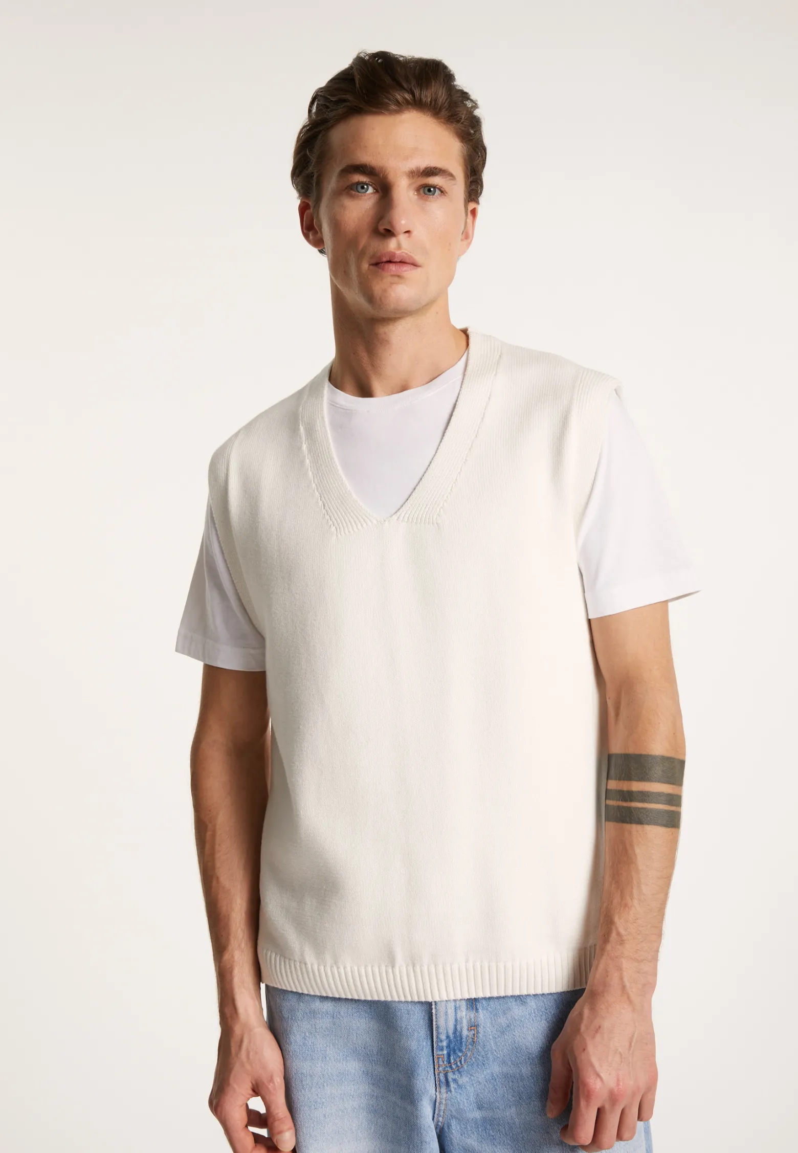 Montagut Sleeveless Organic Cotton Sweater - Isodor