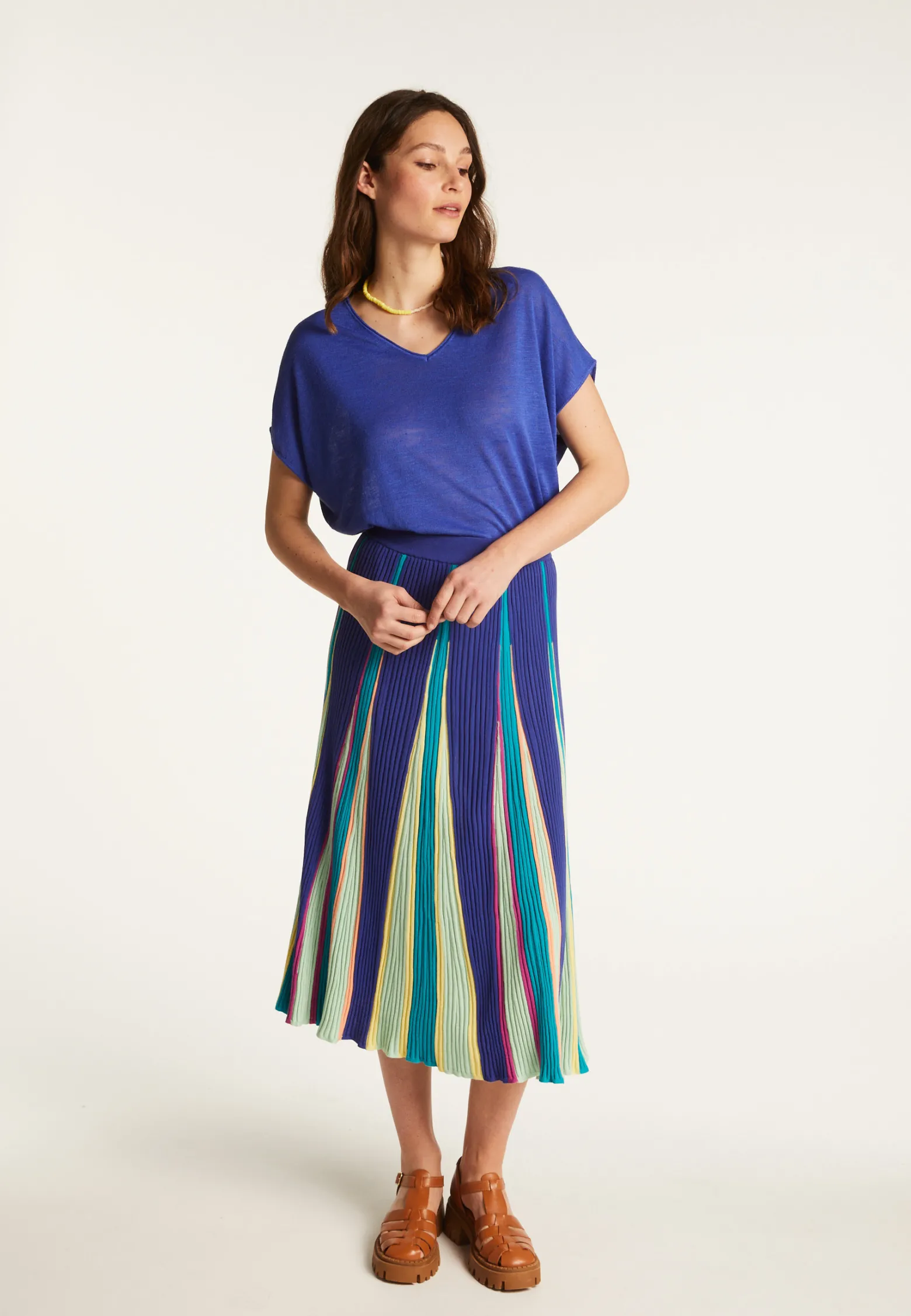 Montagut Slub linen V-neck T-shirt - Larra