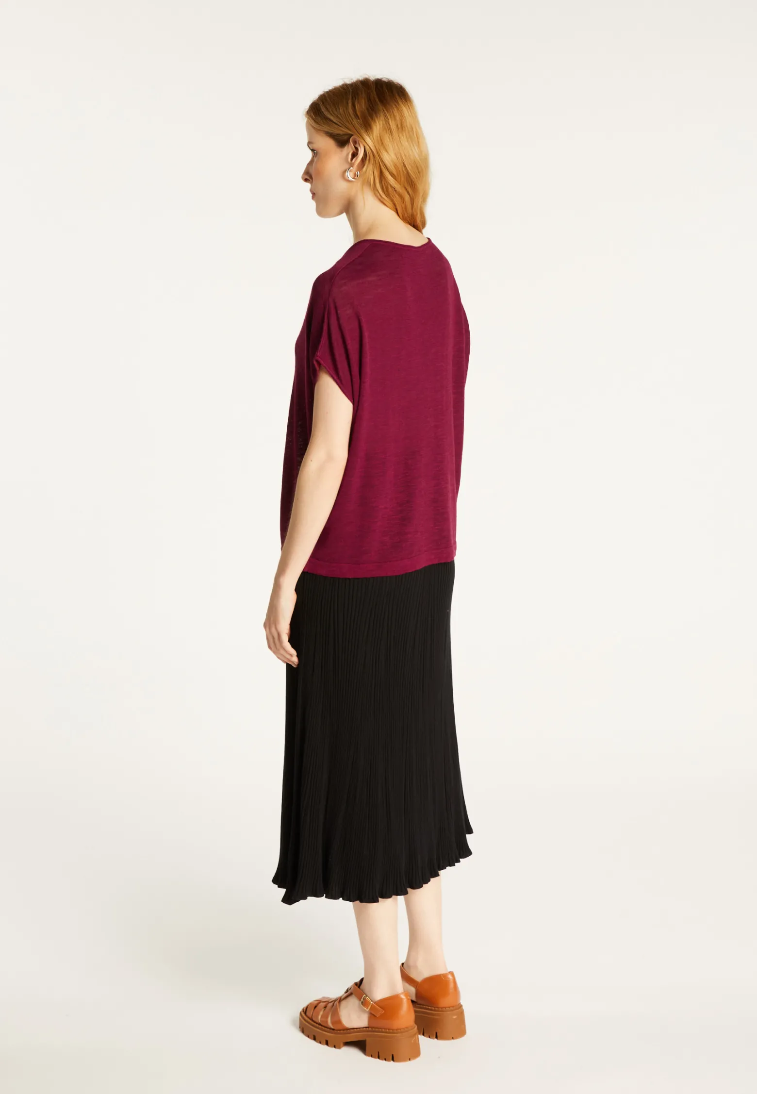 Montagut Slub linen V-neck T-shirt - Larra