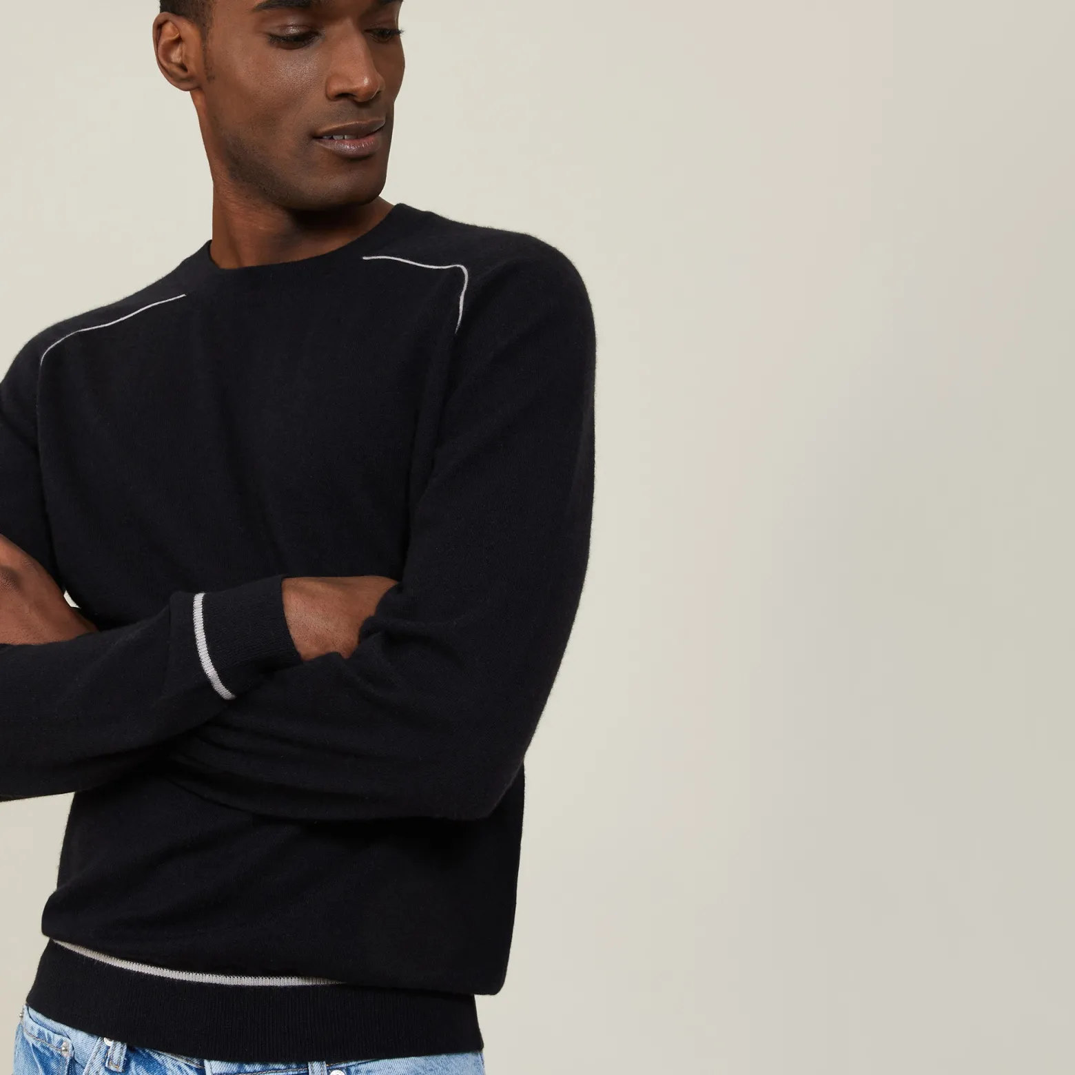 Montagut Two-tone round neck sweater in light cashmere - Percy