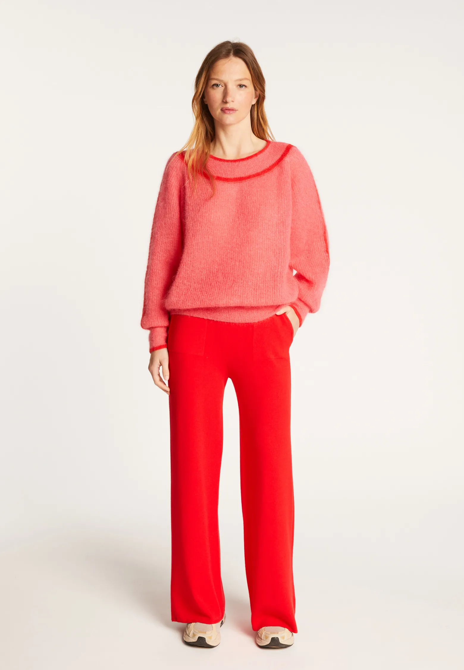 Montagut Two-tone round neck sweater in mohair - Renée