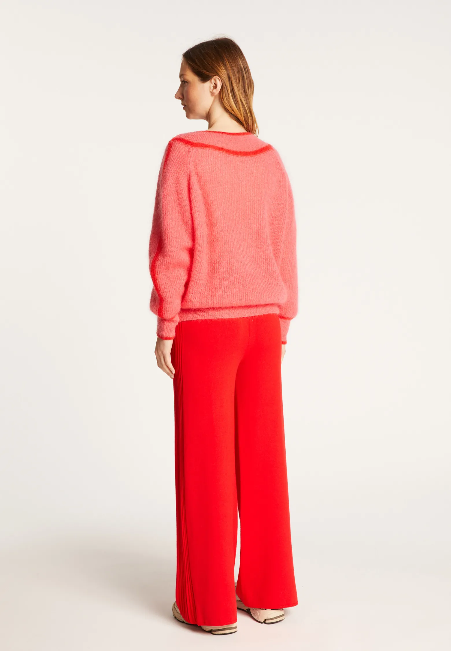 Montagut Two-tone round neck sweater in mohair - Renée