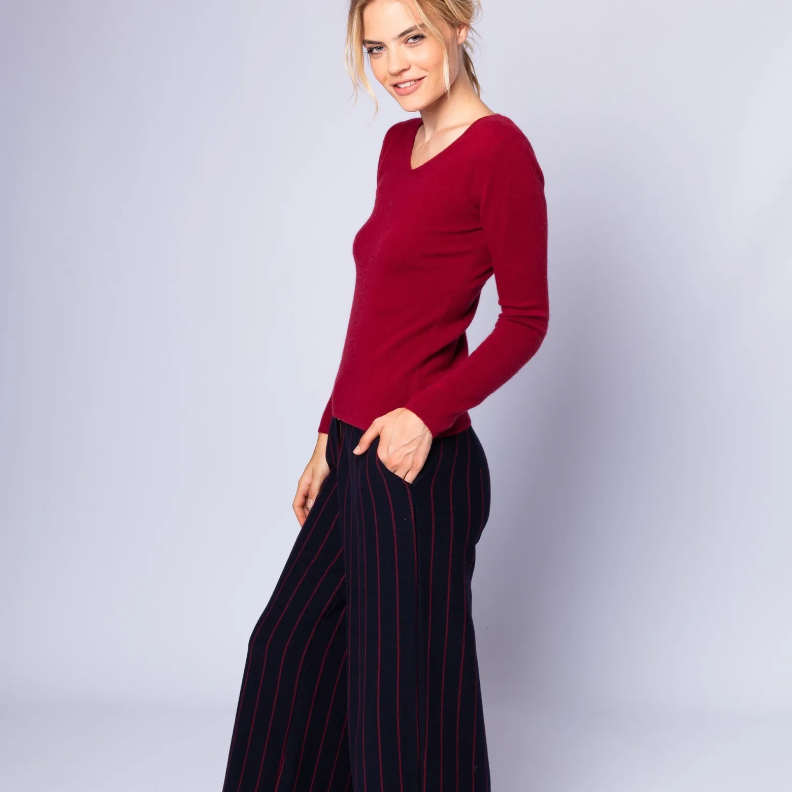 Montagut V collar cashmere jumper - Eniva