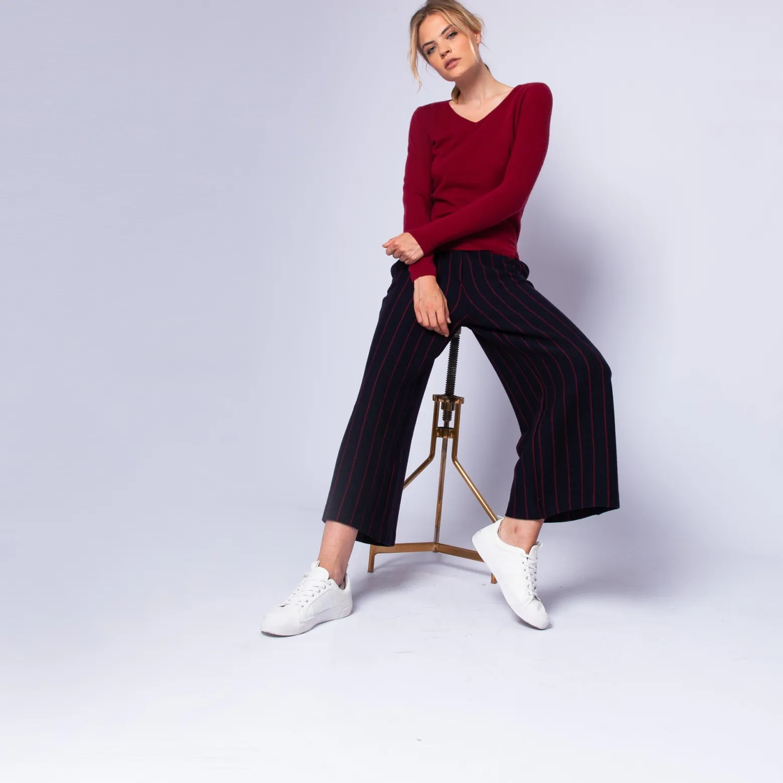 Montagut V collar cashmere jumper - Eniva