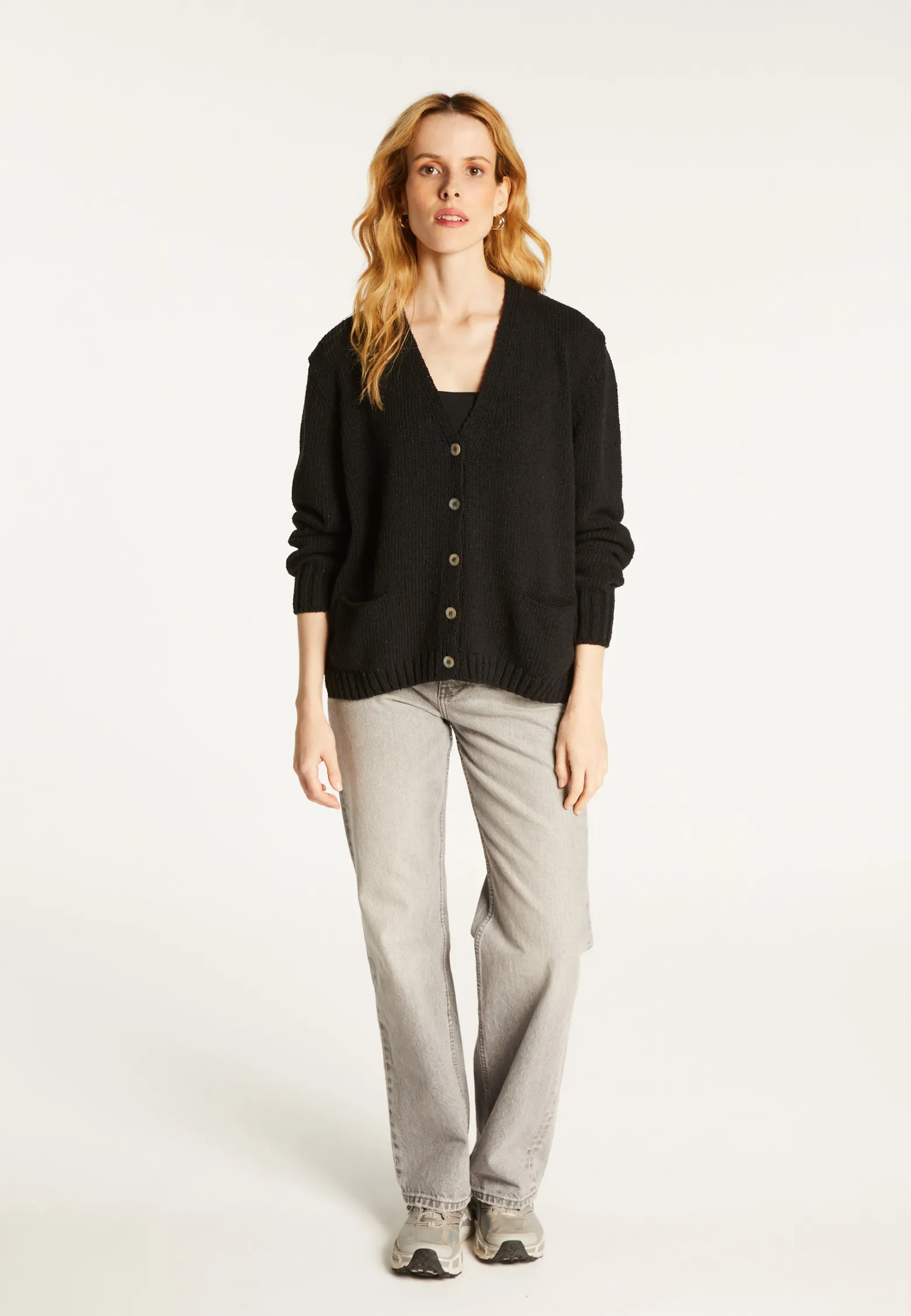 Montagut V-neck cardigan in wool and silk - Bilan