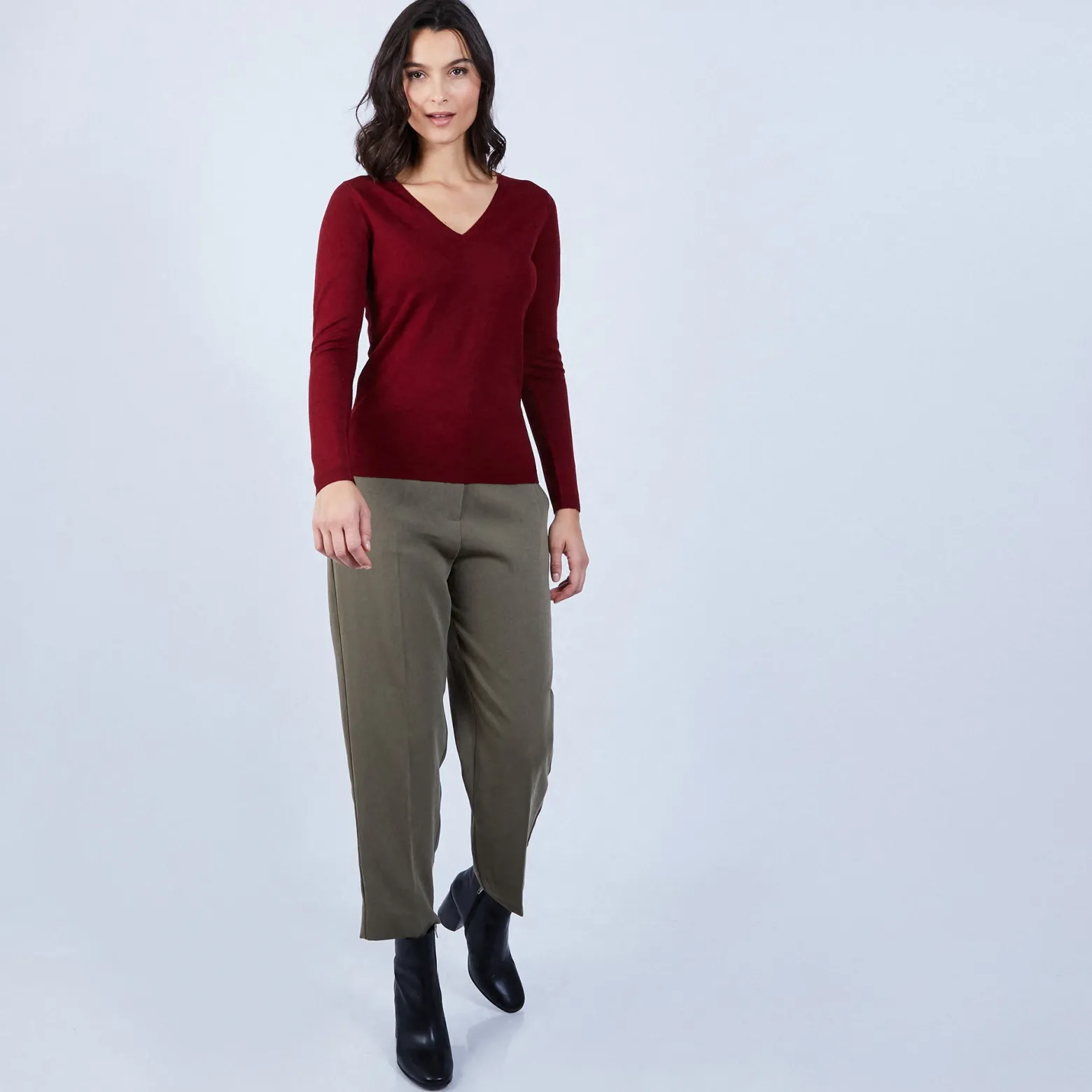 Montagut V-neck jumper in merino wool - Arya