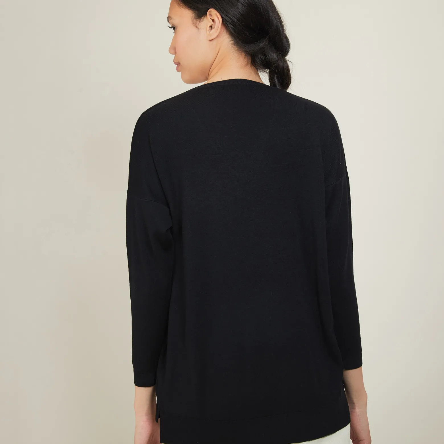 Montagut V-neck slit sweater in merino wool - Bernice