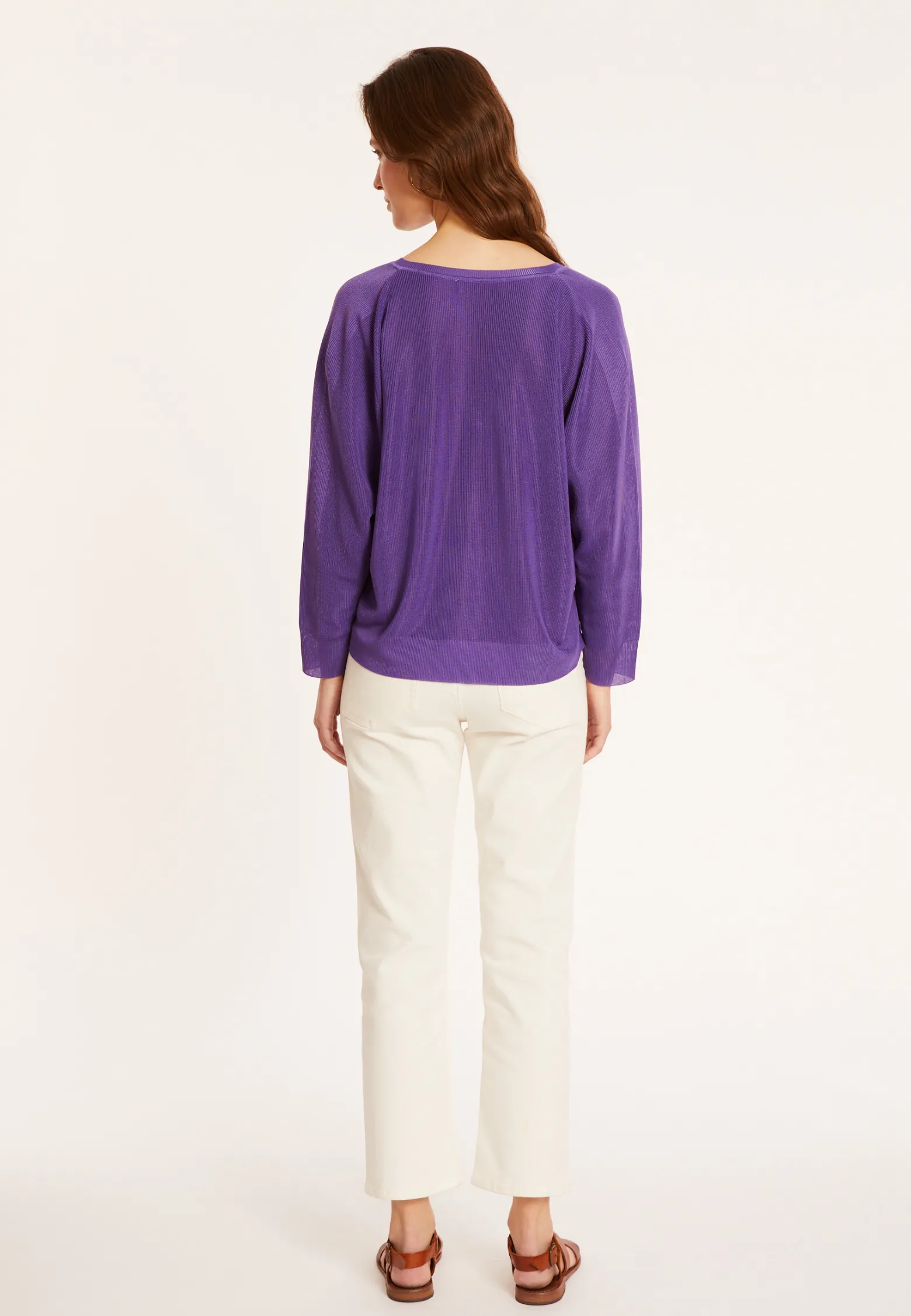 Montagut V-neck sweater in fil lumiere - Maja