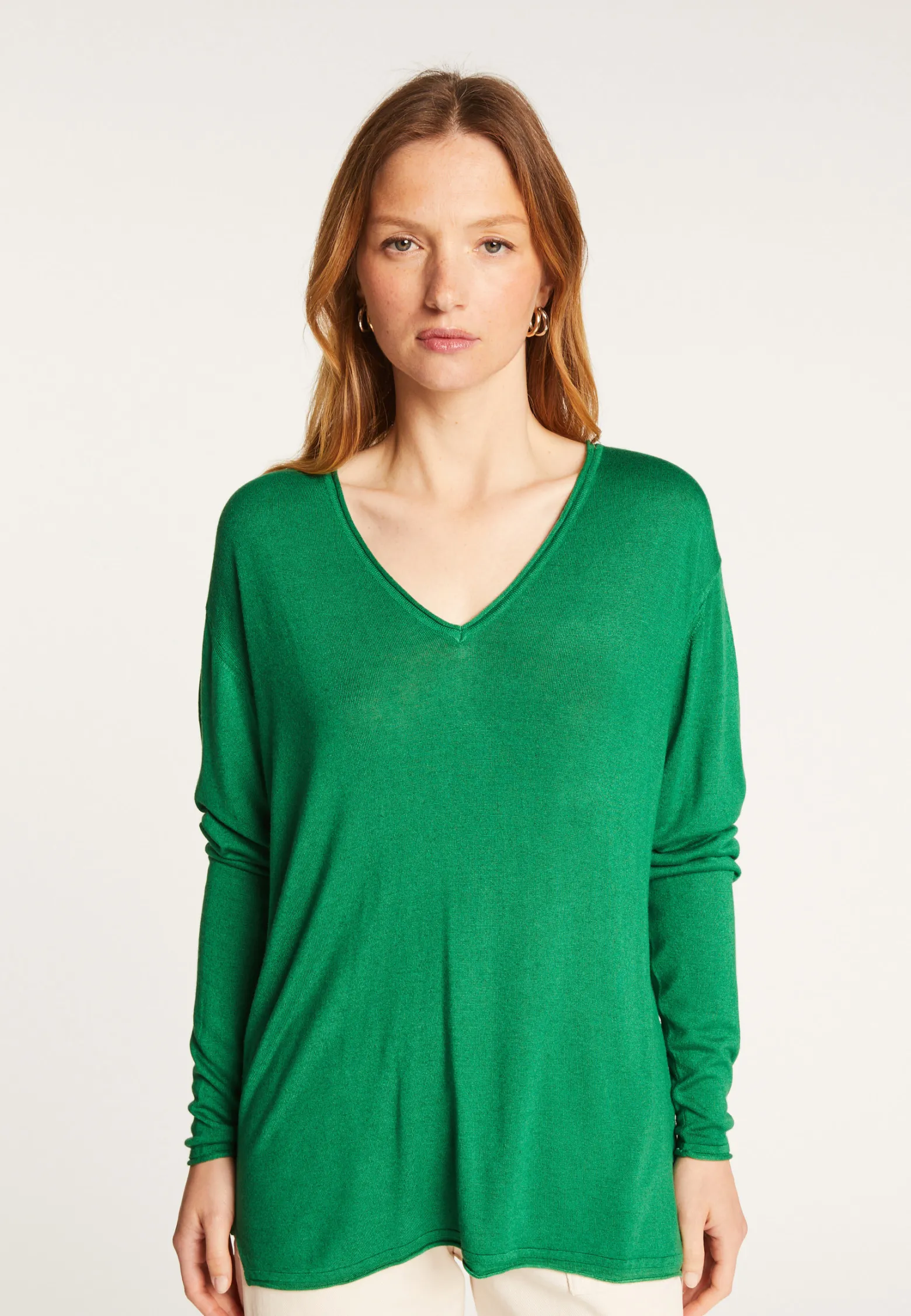 Montagut V-neck T-shirt in bamboo cashmere fiber - Aeline