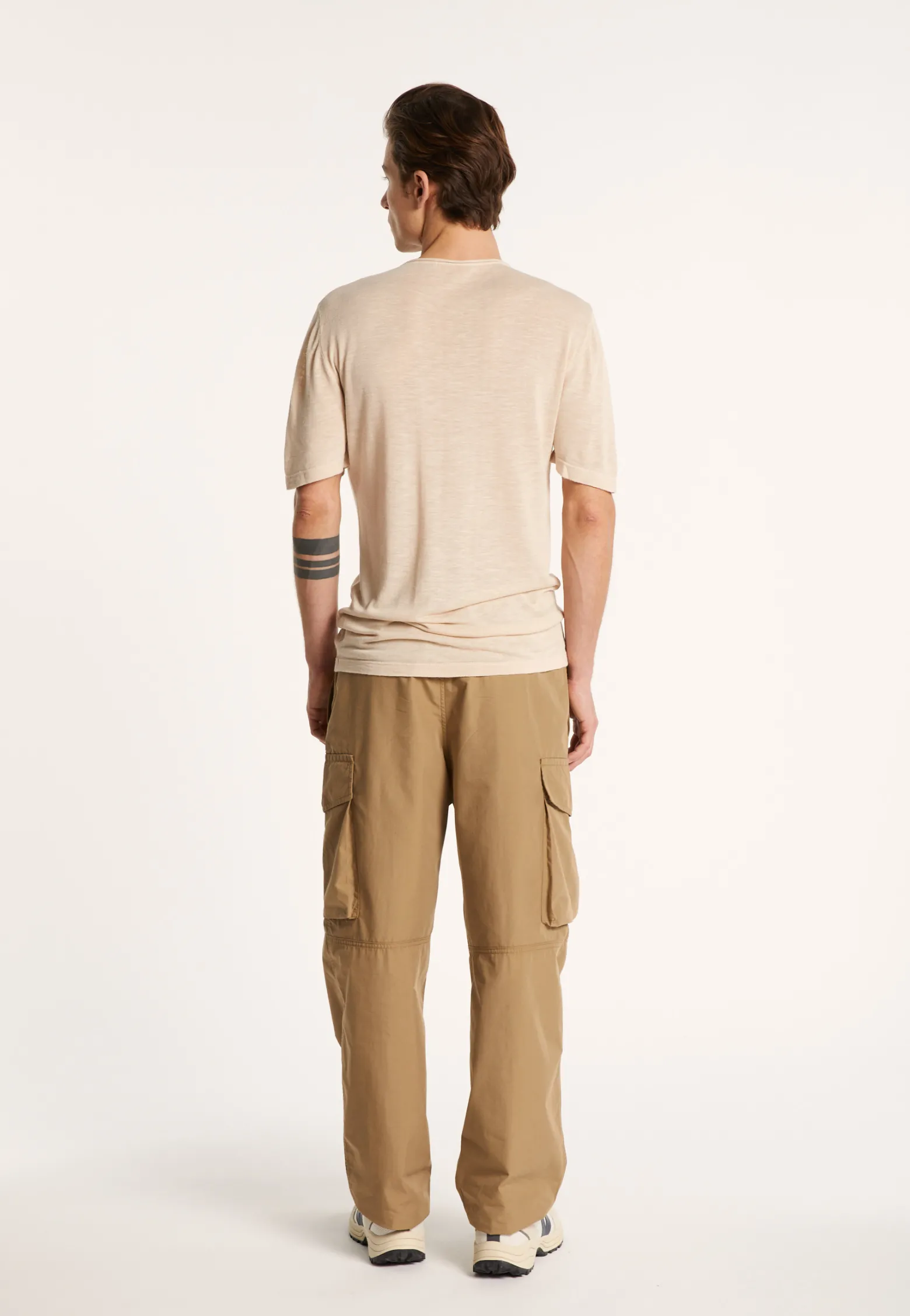 Montagut V-neck t-shirt in flamed linen - Reuben